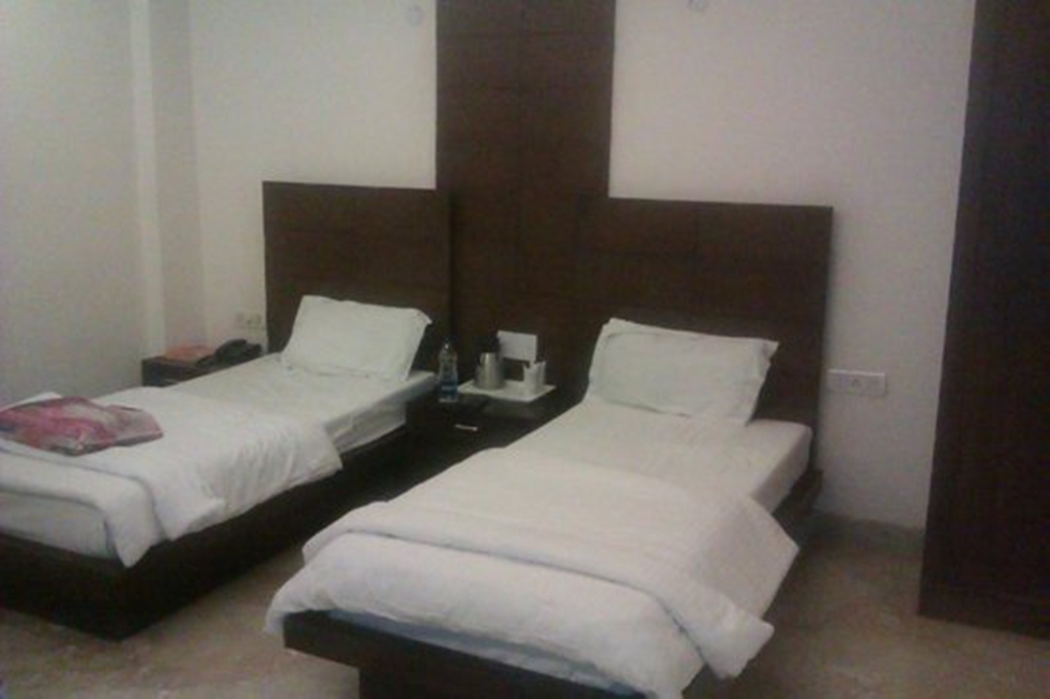 Paradise Inn