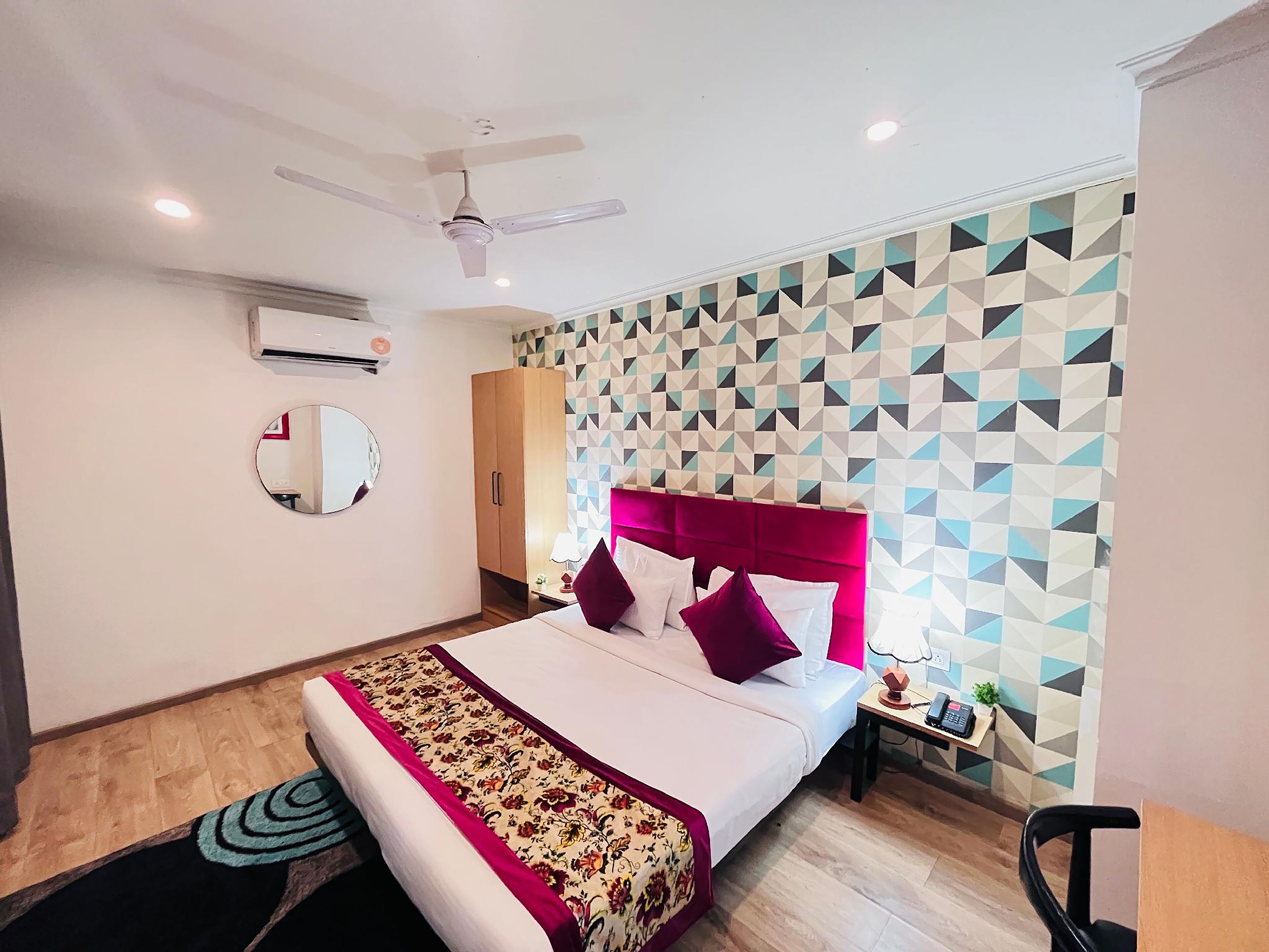 Qotel Chattarpur