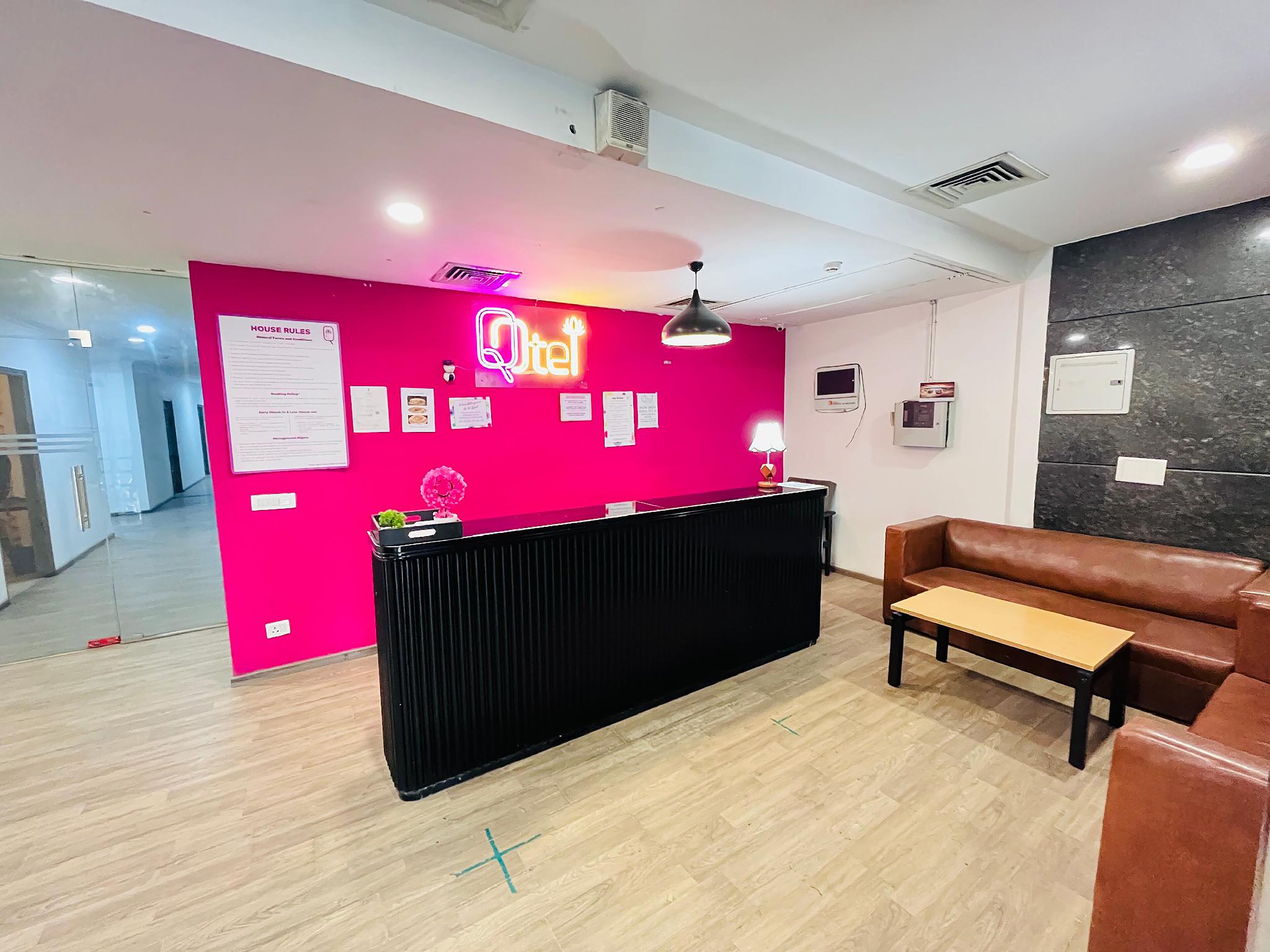 Qotel Chattarpur