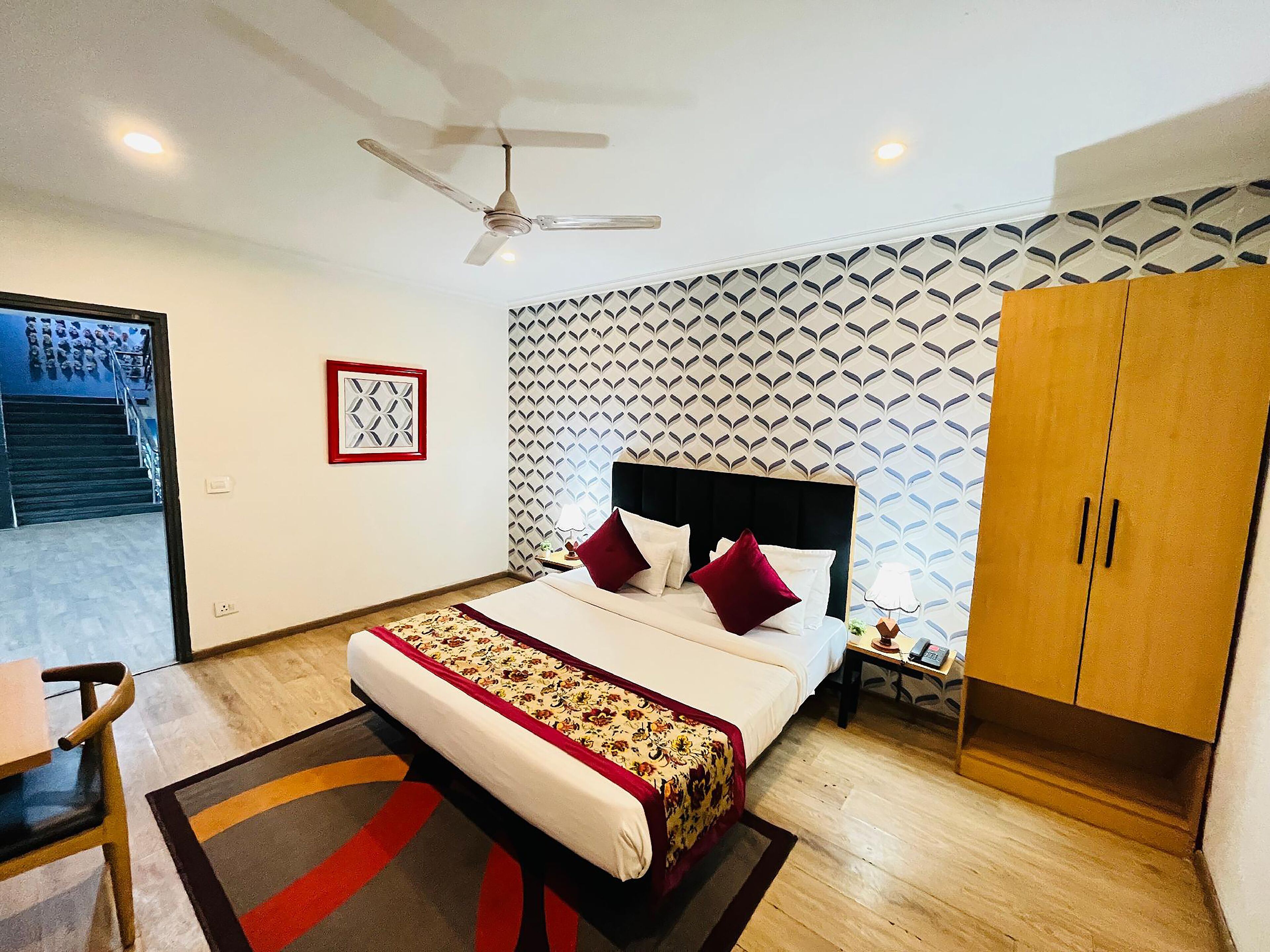Qotel Chattarpur