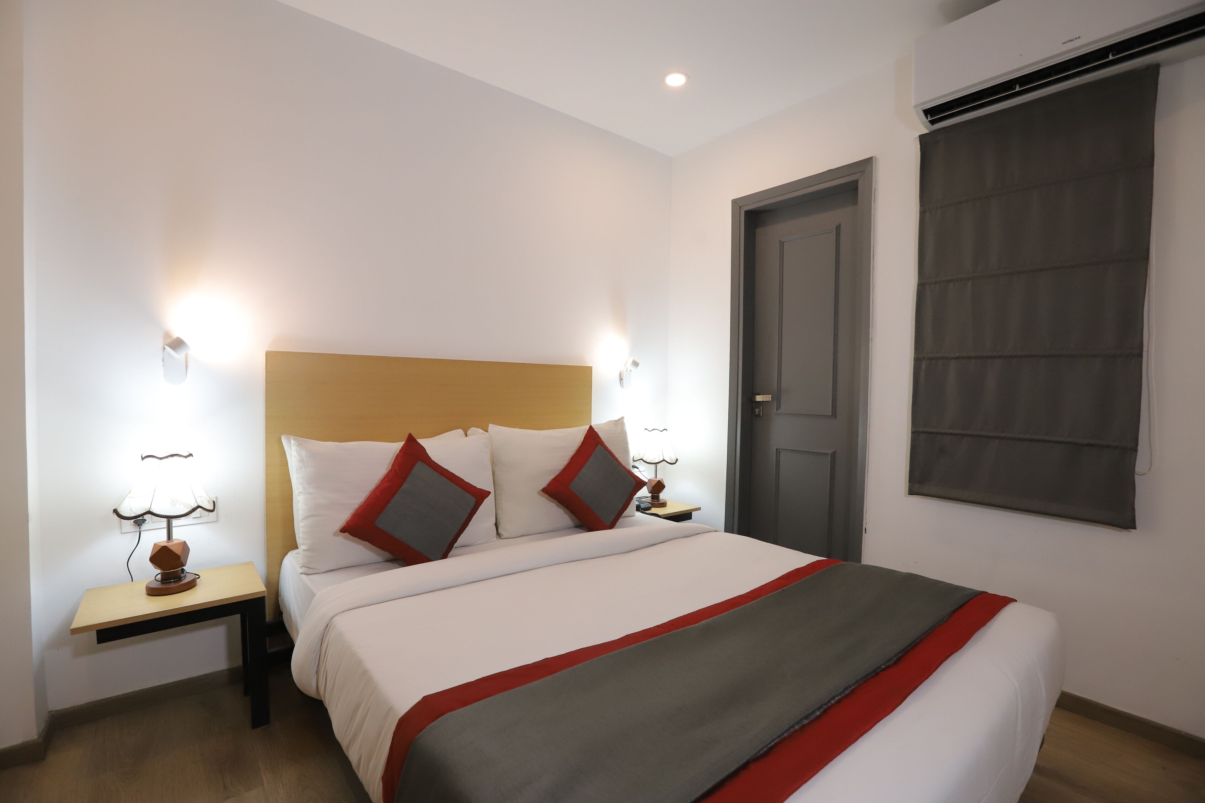 Qotel Hotel La Serene Gagan Vihar