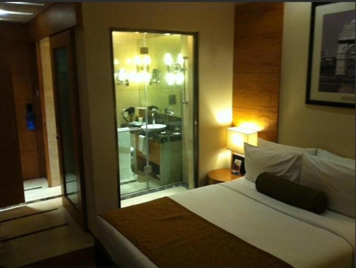 Radisson Blu Marina Connaught Place