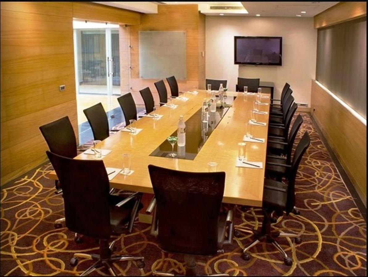 Radisson Blu Marina Connaught Place