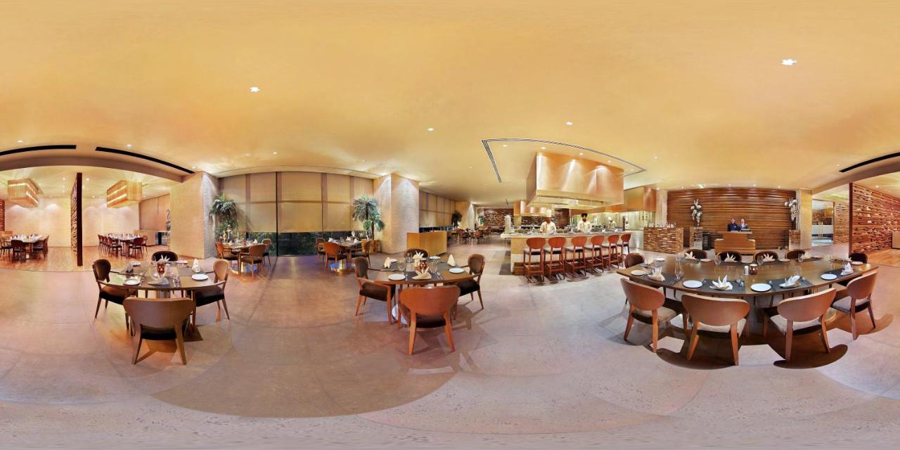 Radisson Blu Paschim Vihar