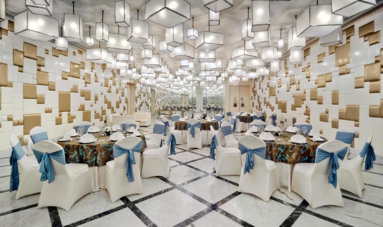 Radisson Blu Paschim Vihar