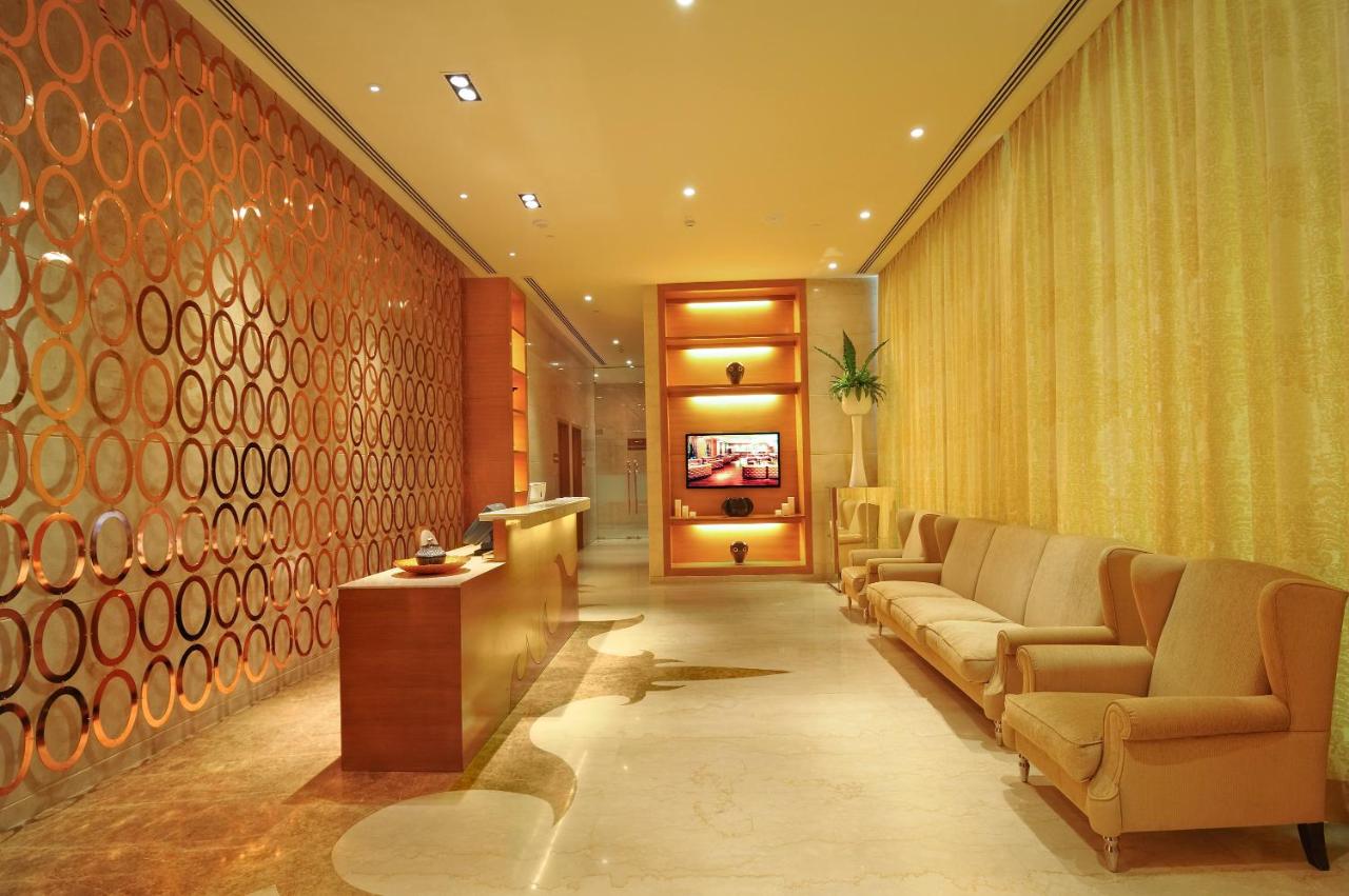 Radisson Blu Paschim Vihar