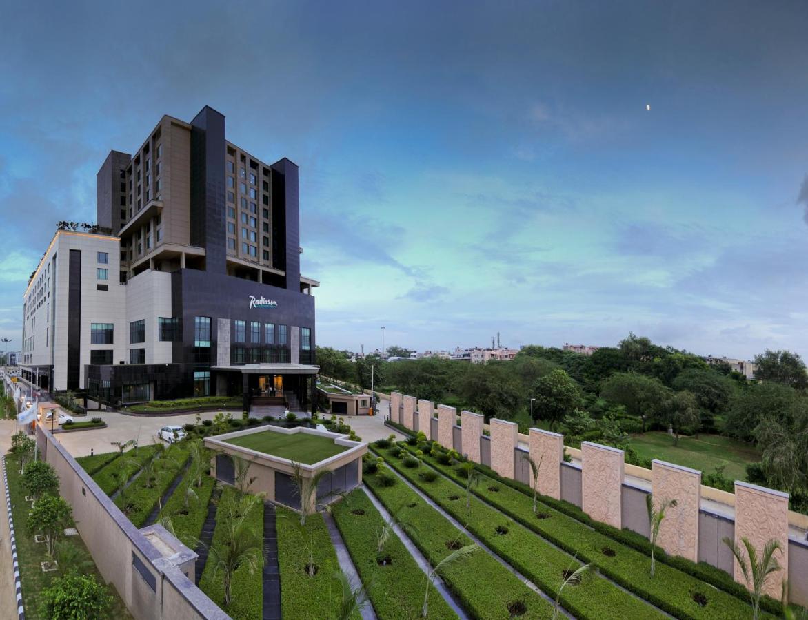 Radisson Blu Paschim Vihar