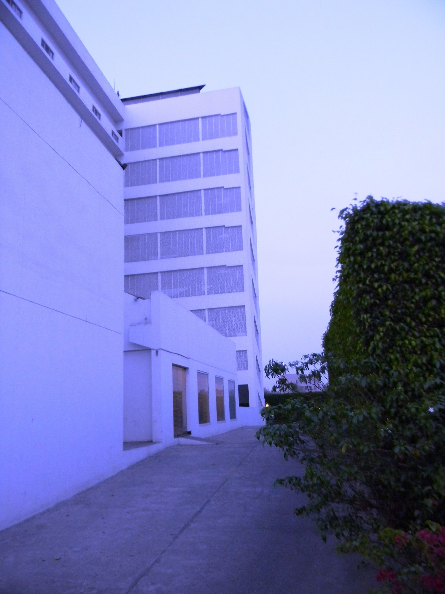 Red Fox Hotel East Delhi