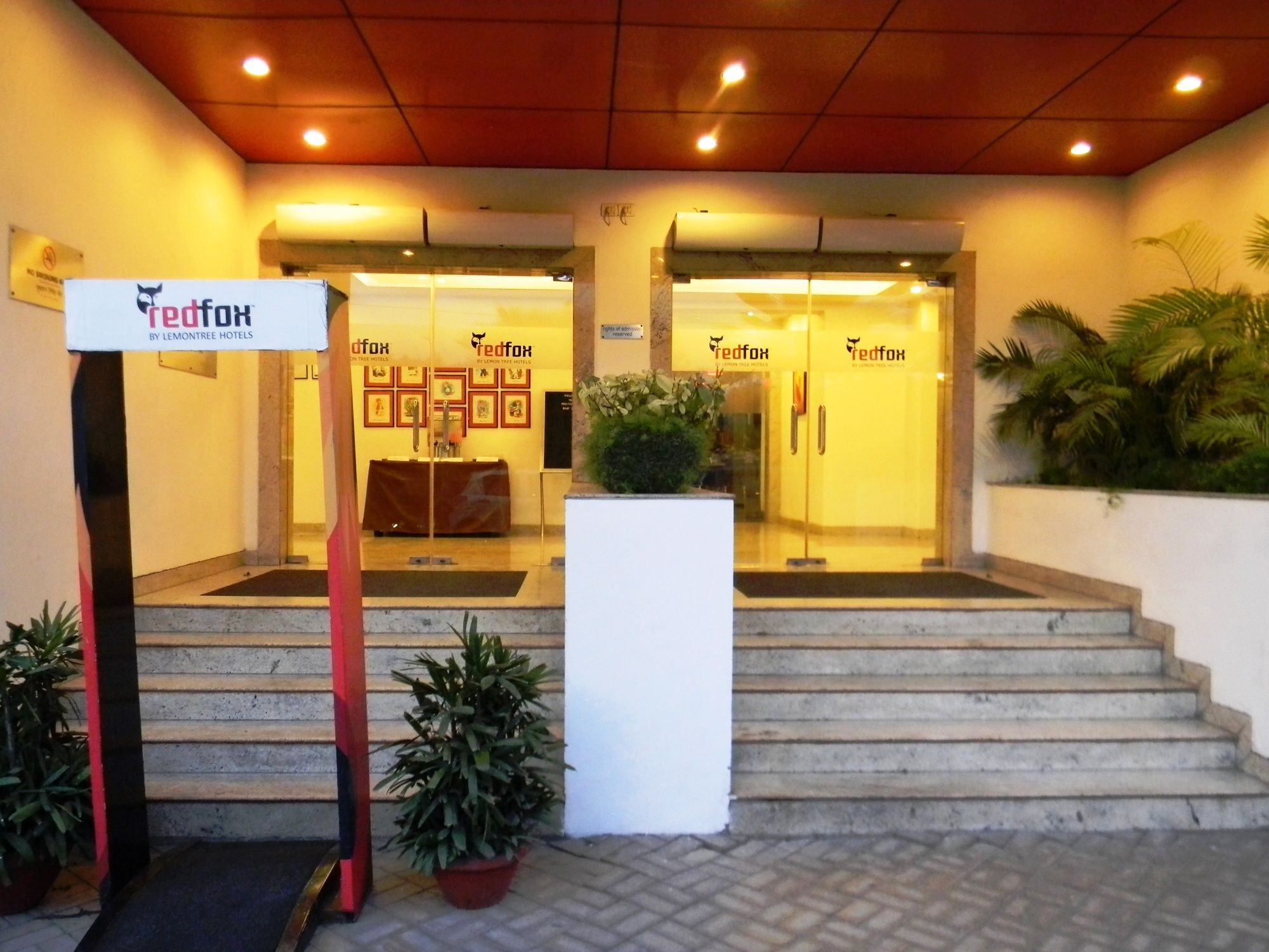 Red Fox Hotel East Delhi