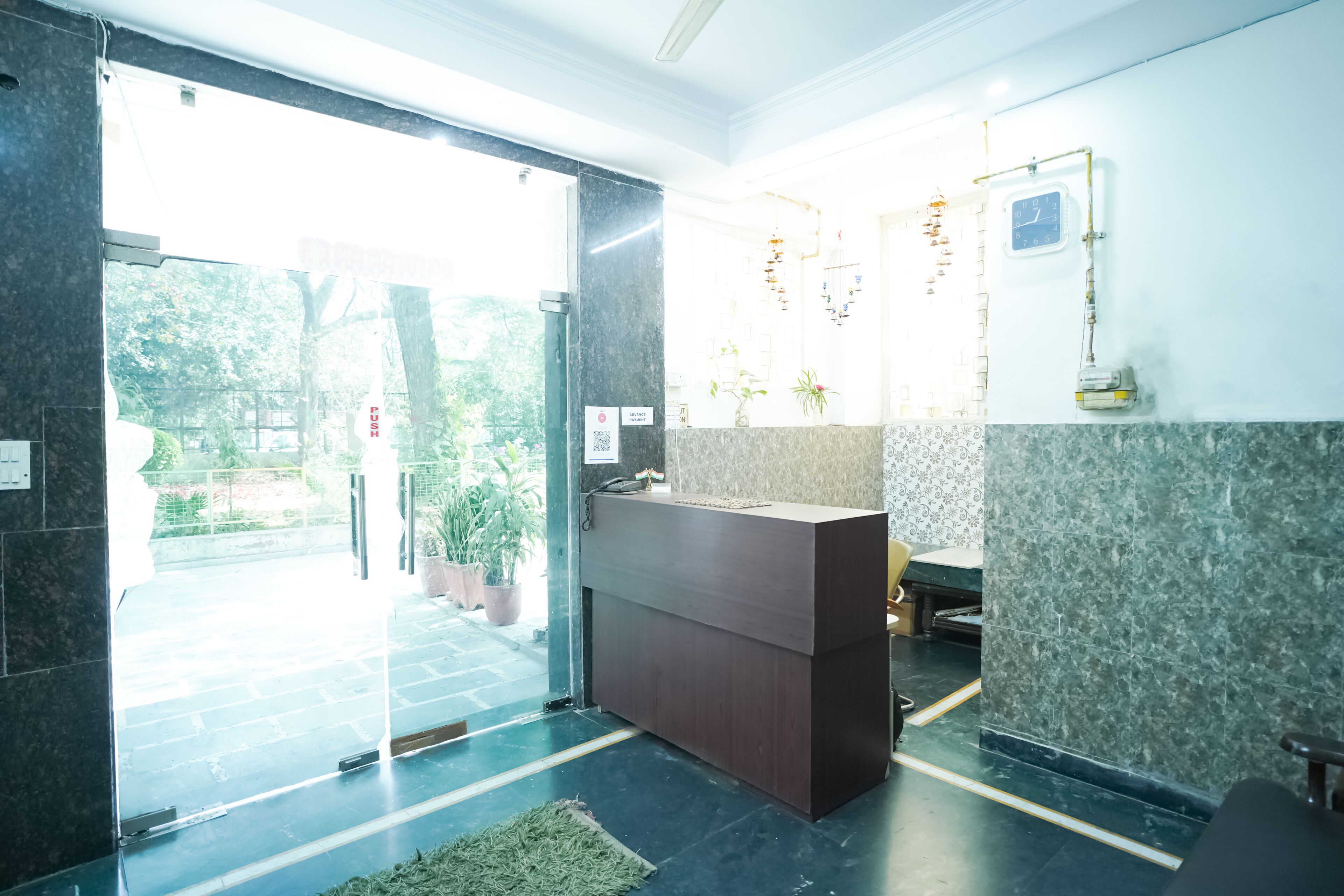 Roomshala Hotel Oscar