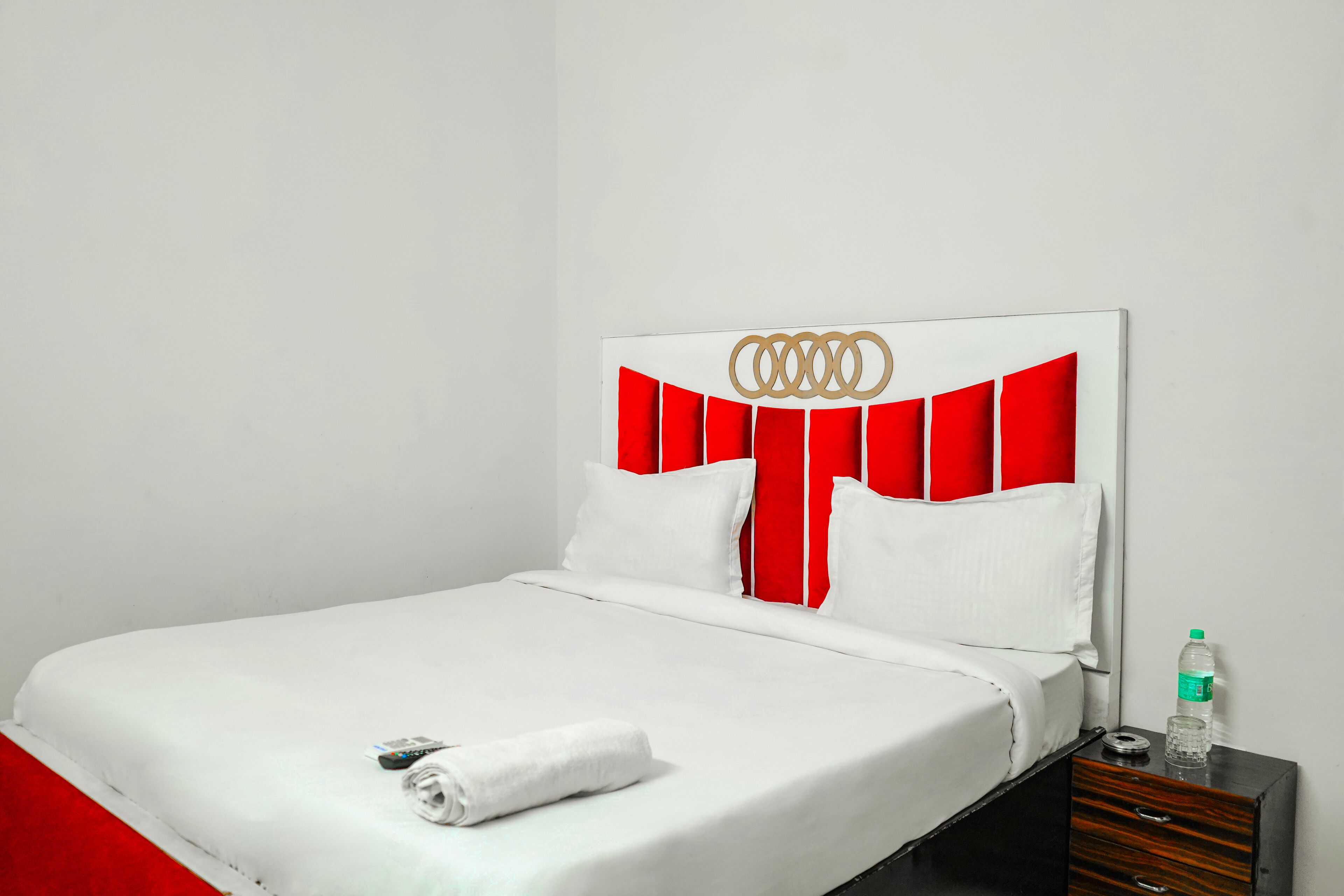 Roomshala Hotel Sky Residency