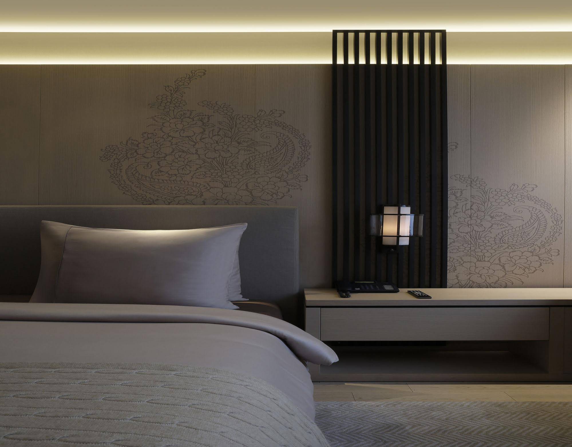 Roseate House New Delhi