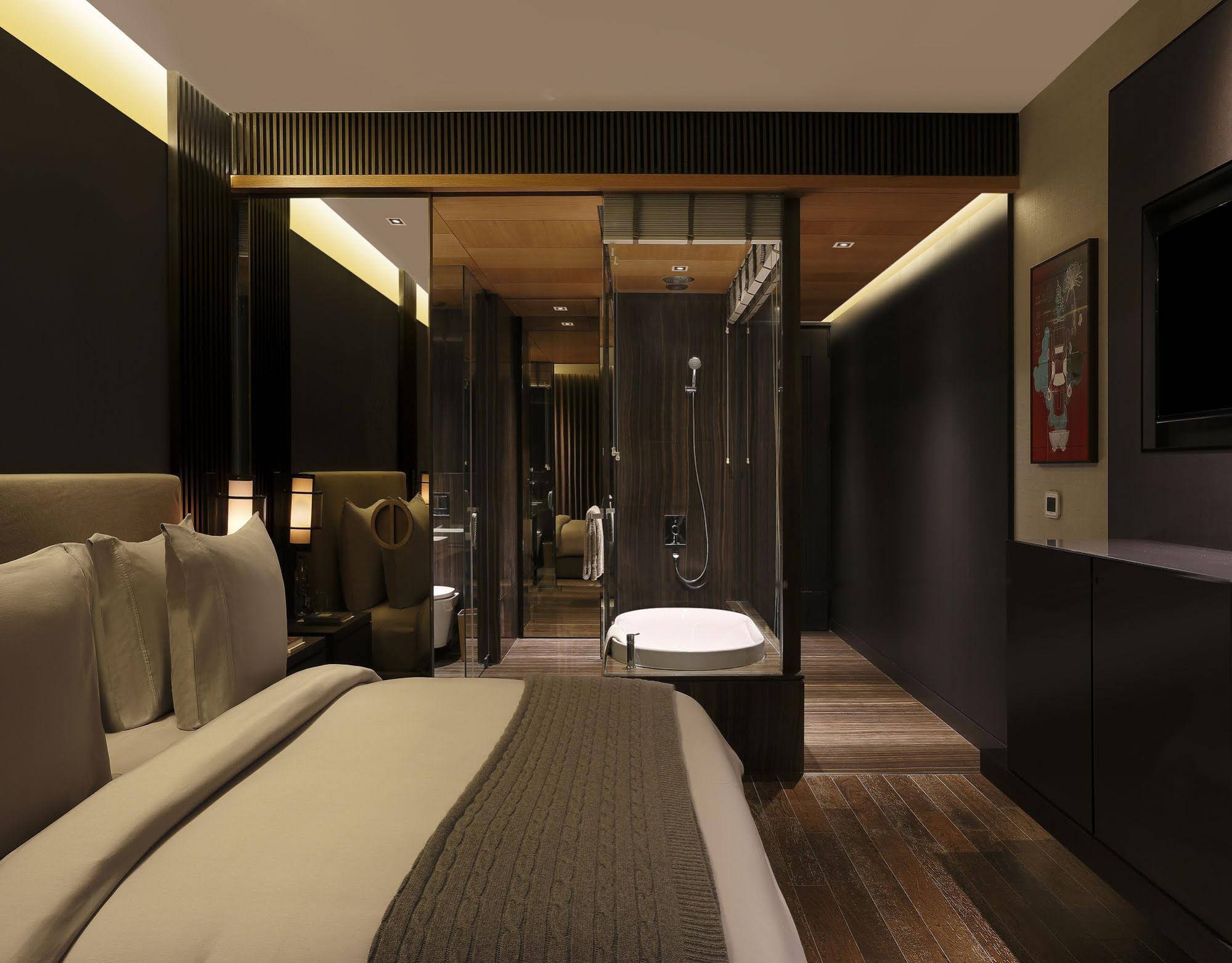 Roseate House New Delhi