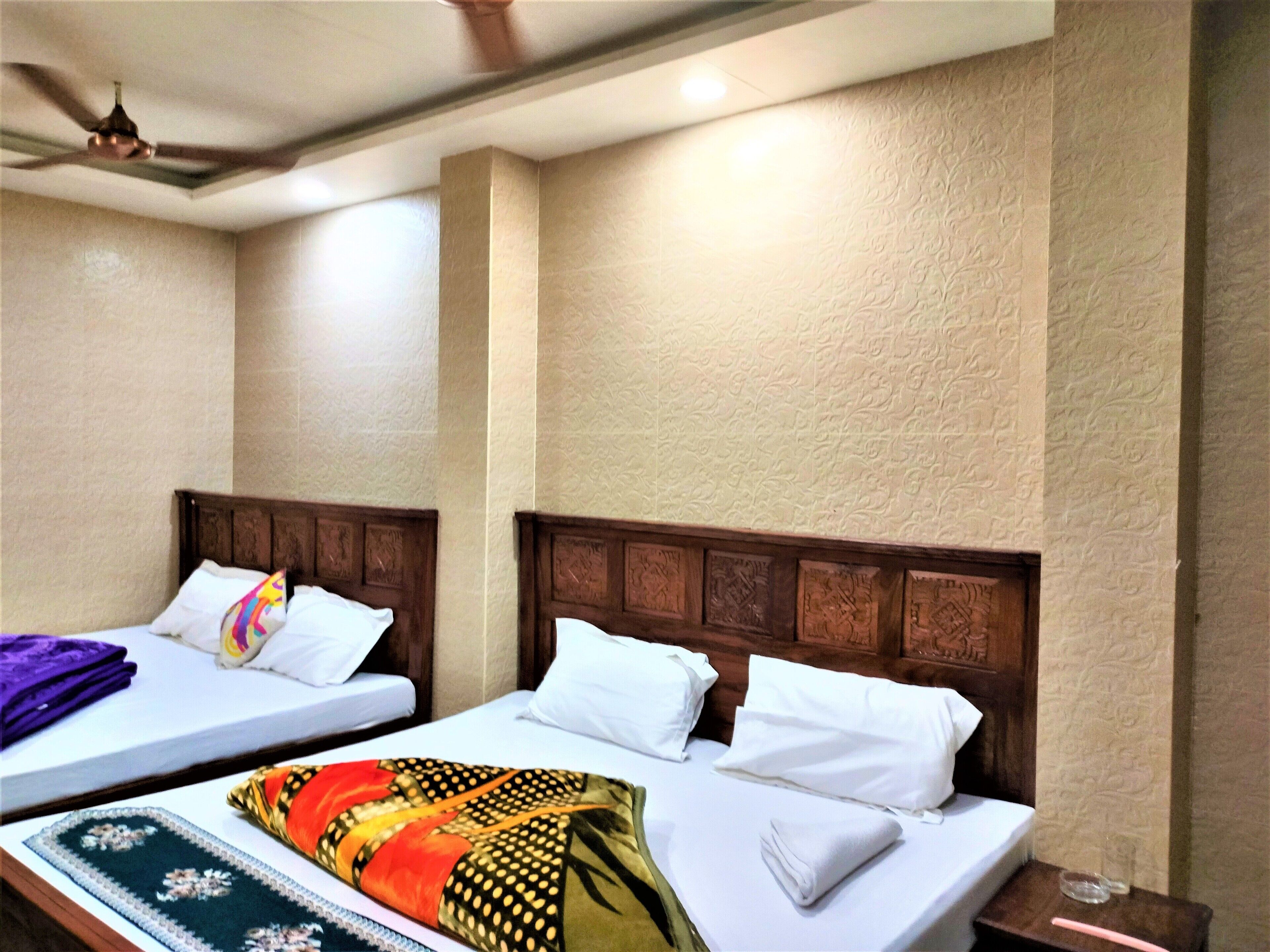 Shamim Residency