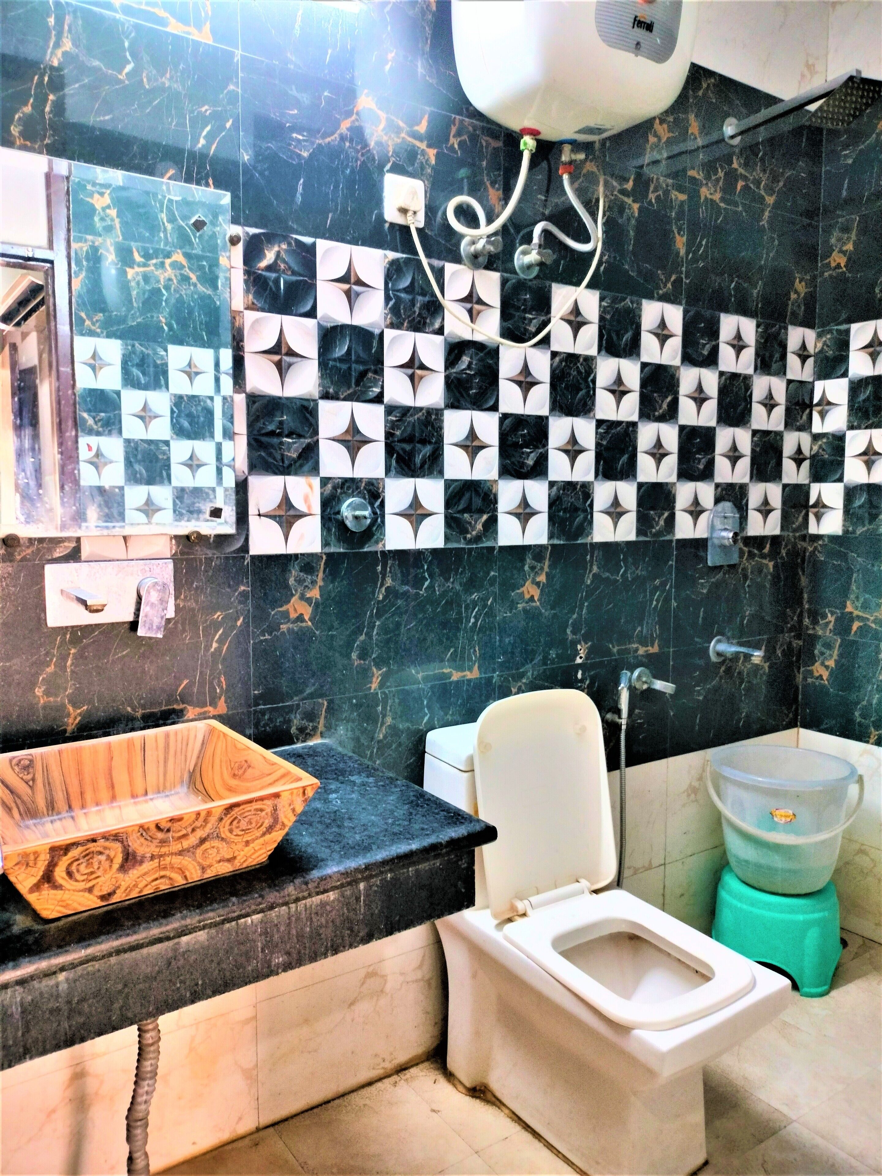 Shamim Residency