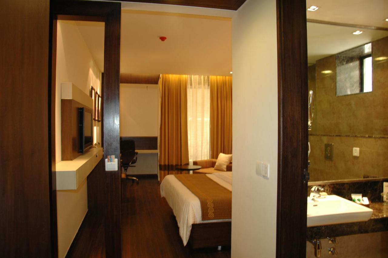 Shervani Nehru Place