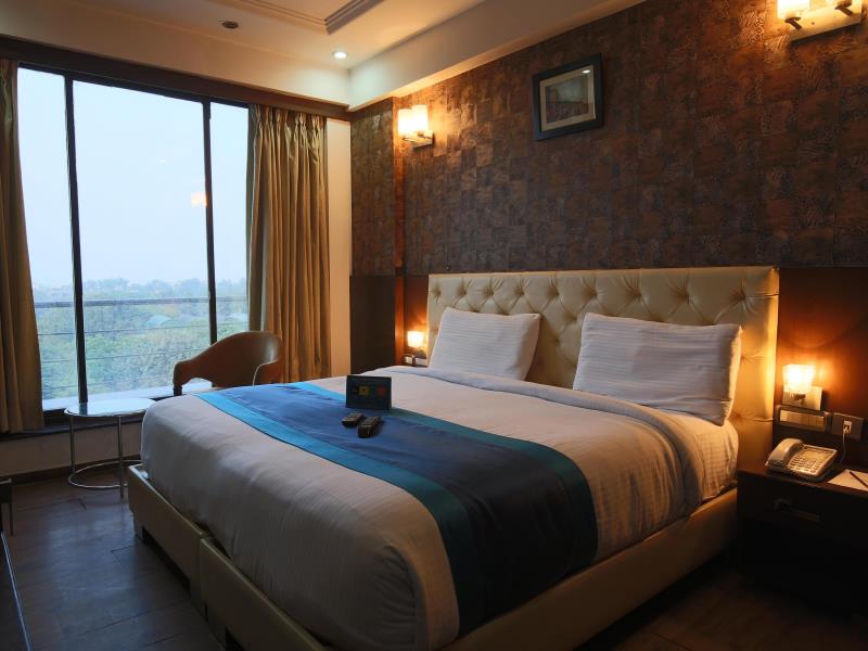 Signature Grand