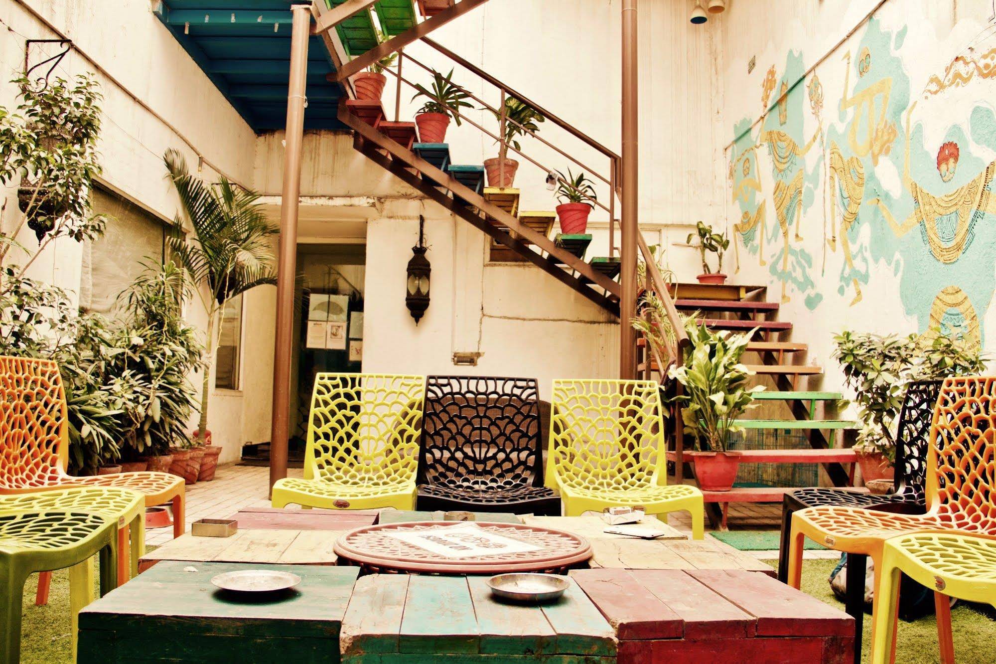 Stops Hostels- New Delhi