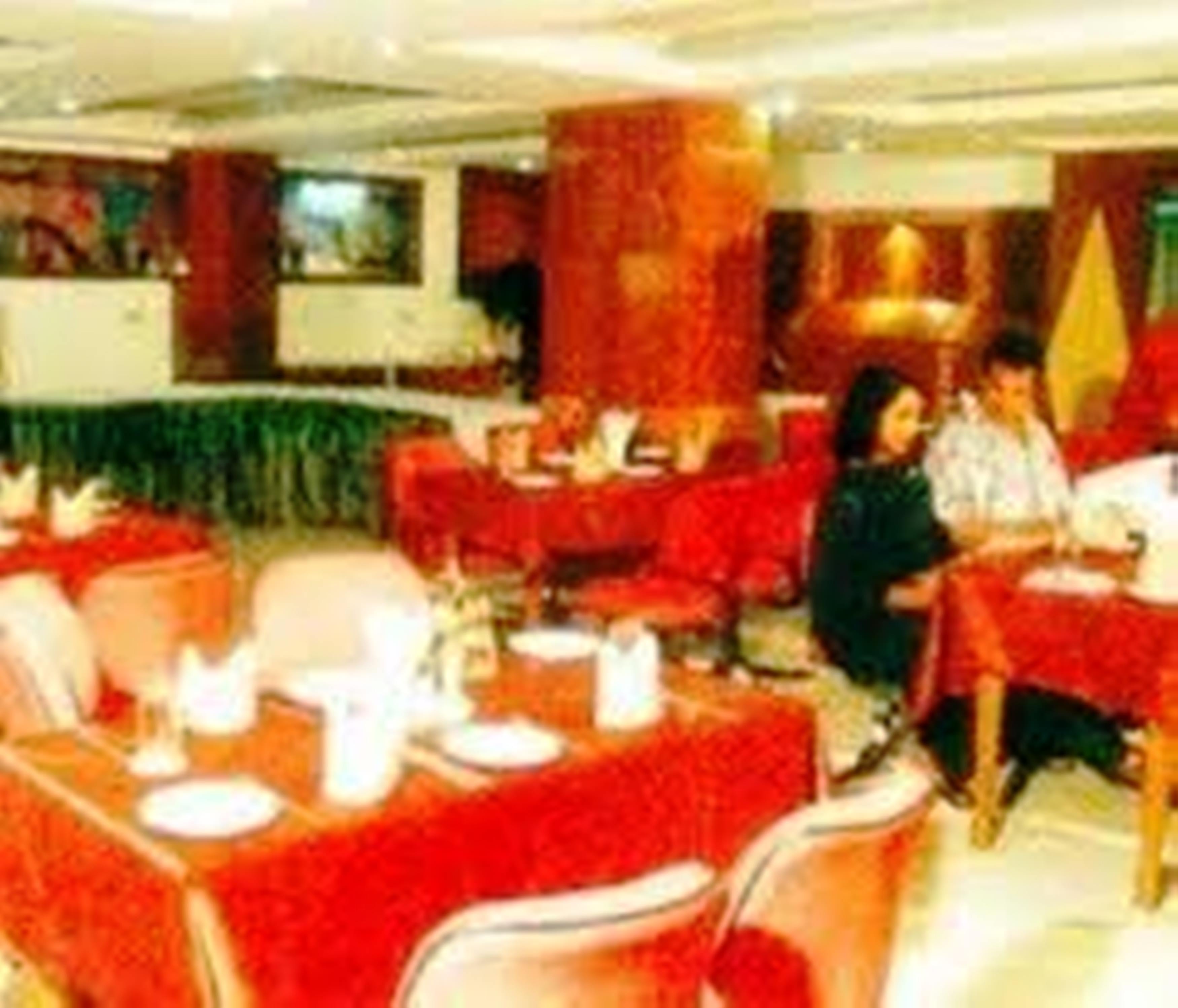 Surya Plaza Hotel