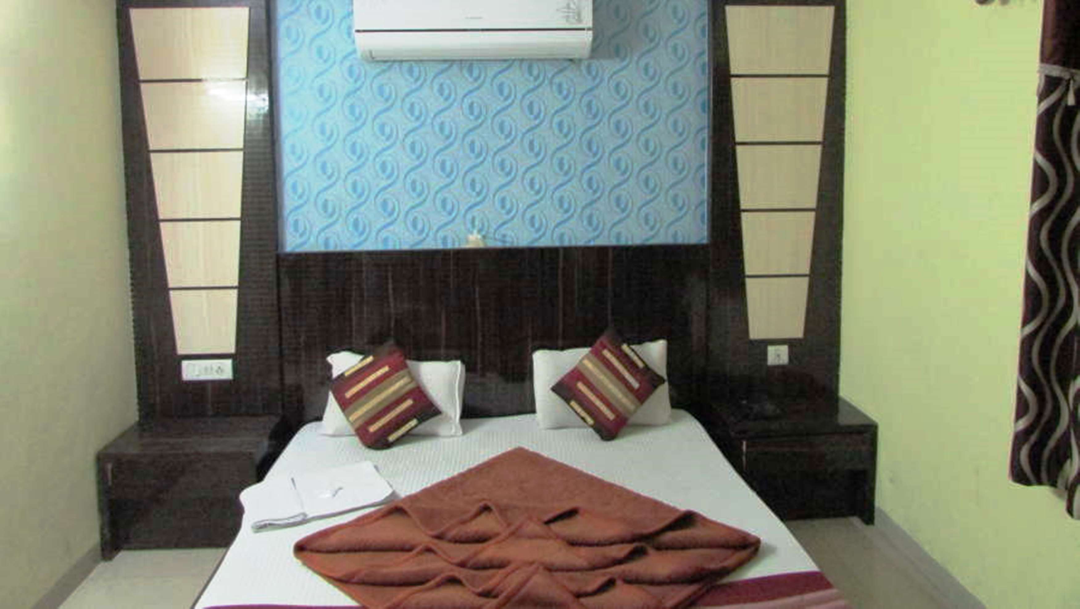 Surya Plaza Hotel