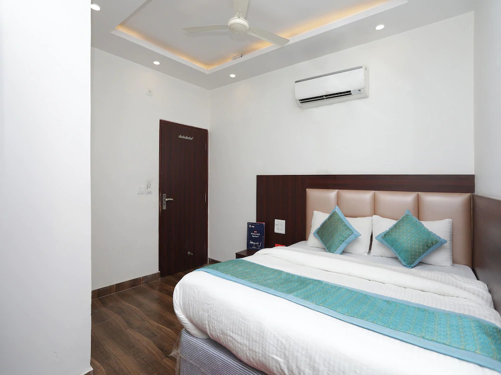 The Corner Point Guest House