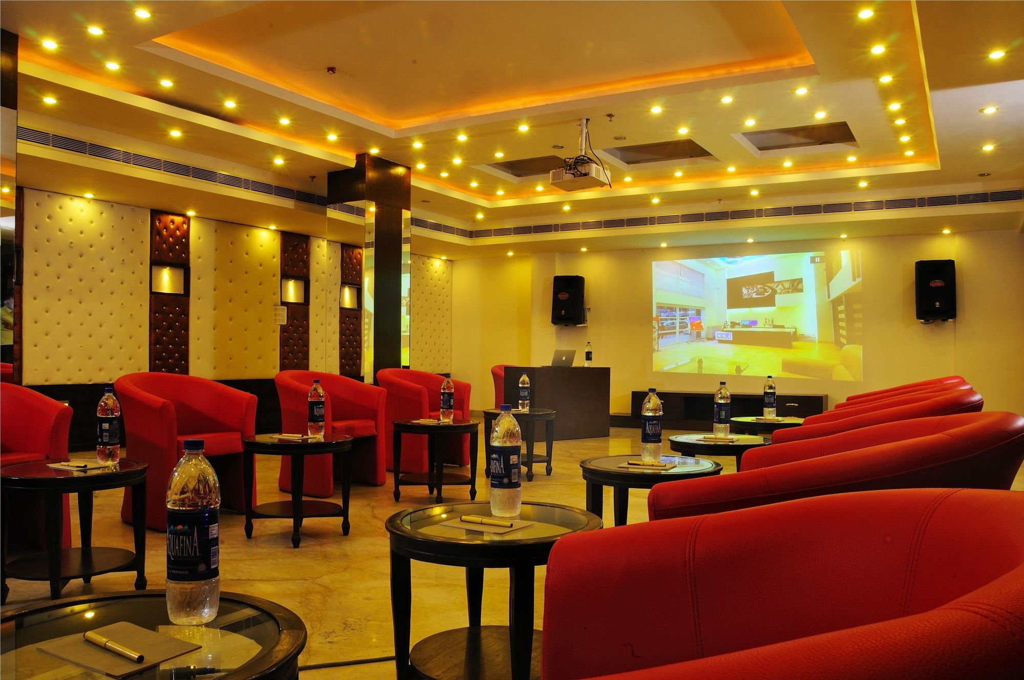 The Pearl Hotel Delhi