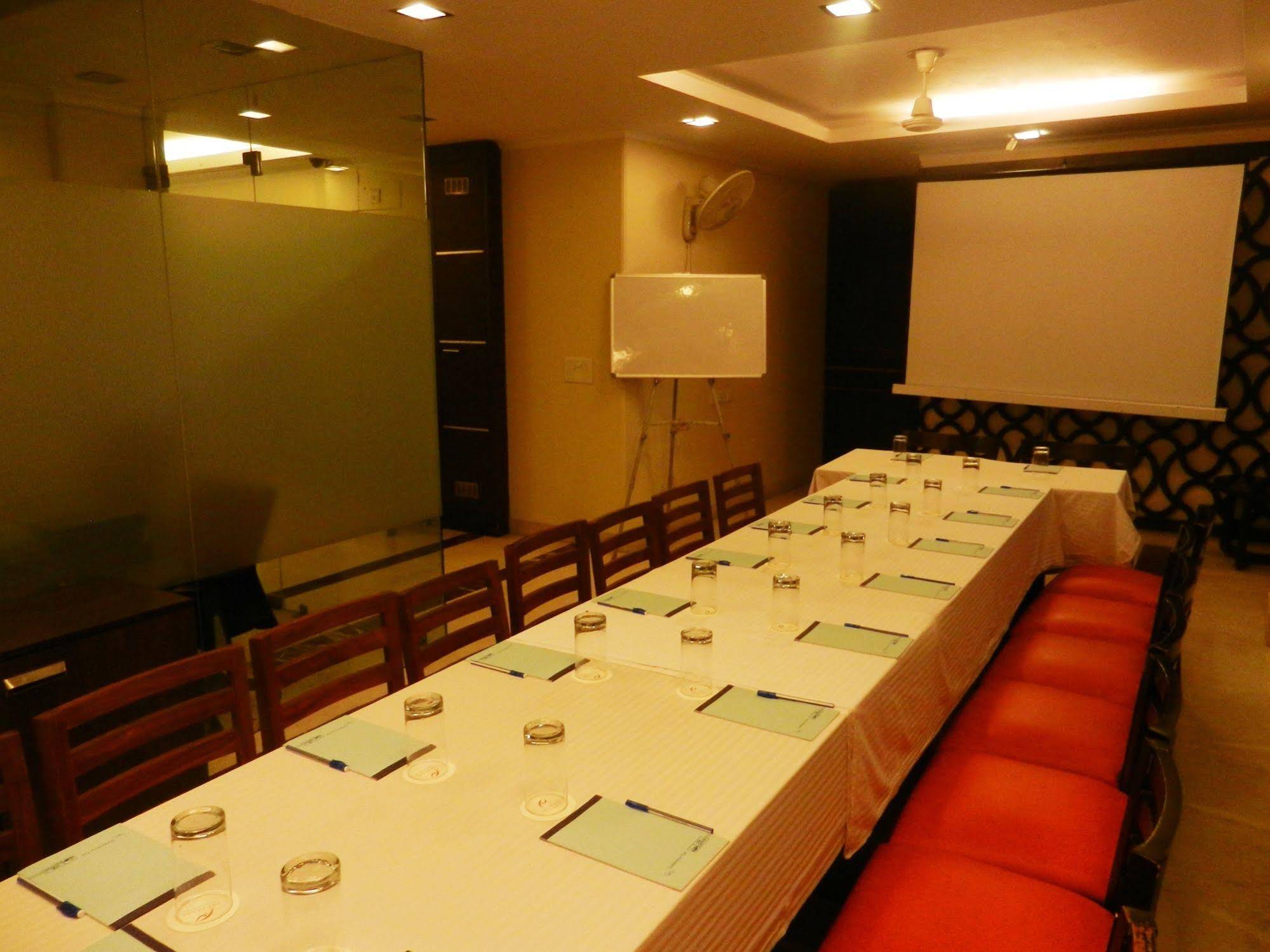 The Pearl New Delhi