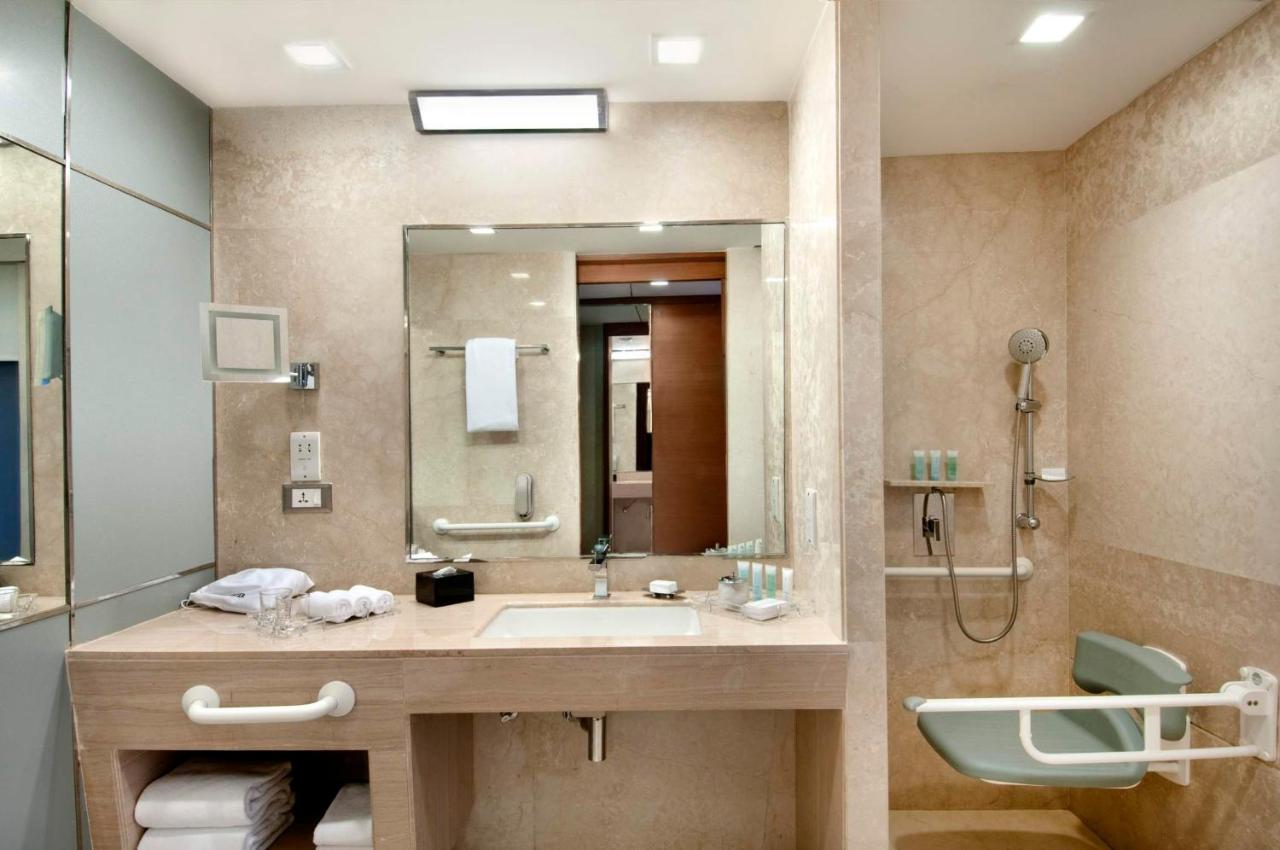 Hyatt Centric Janakpuri New Delhi