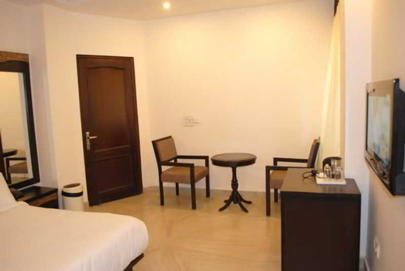 The Tulip Inn, Karol Bagh
