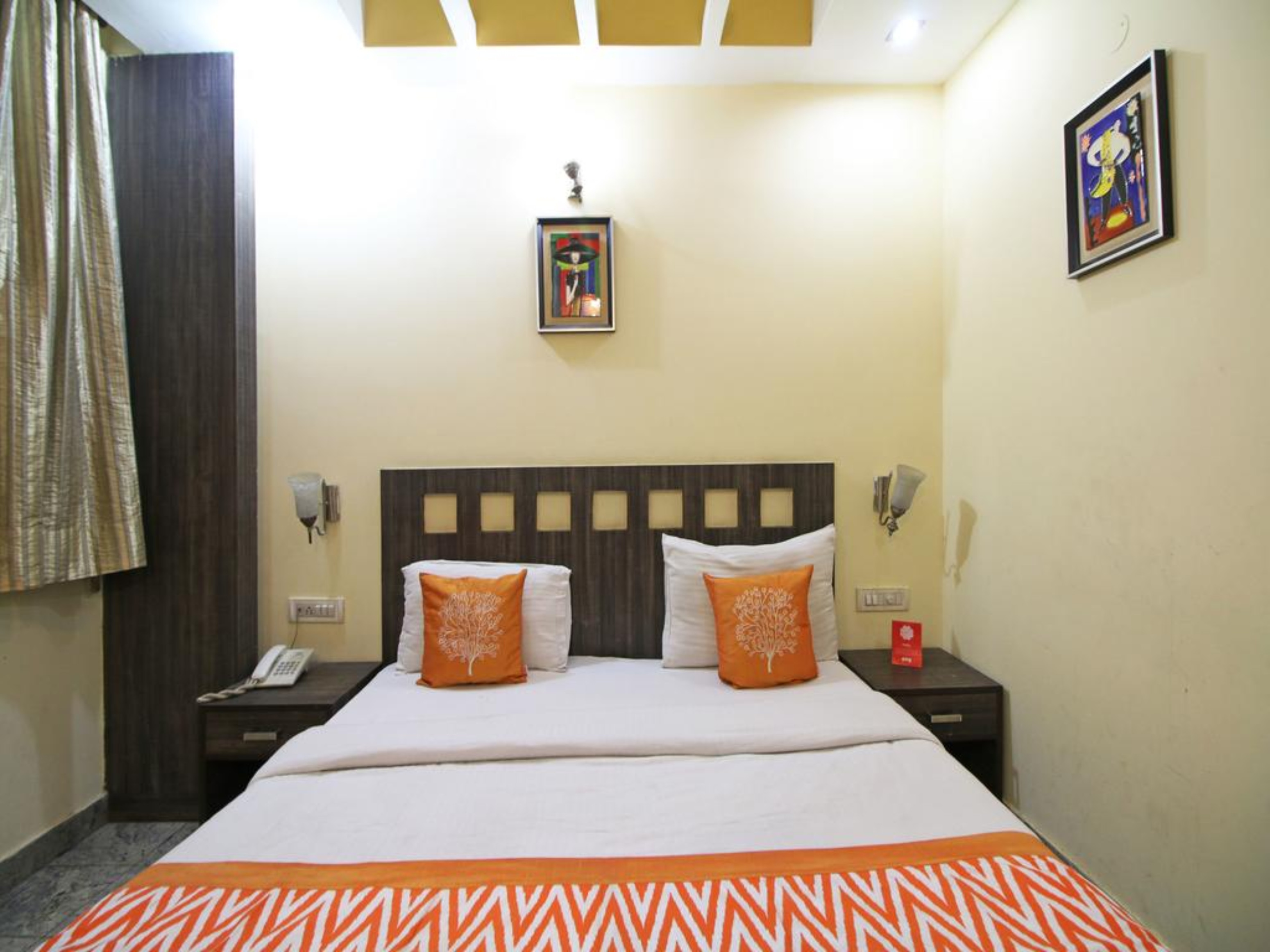 Tjs Grand Karolbagh