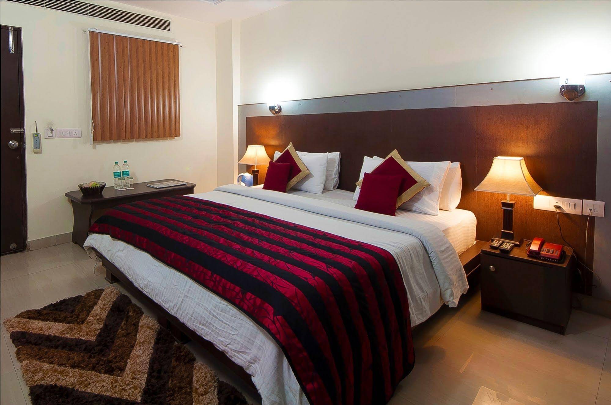 Hotel Vishal Residency