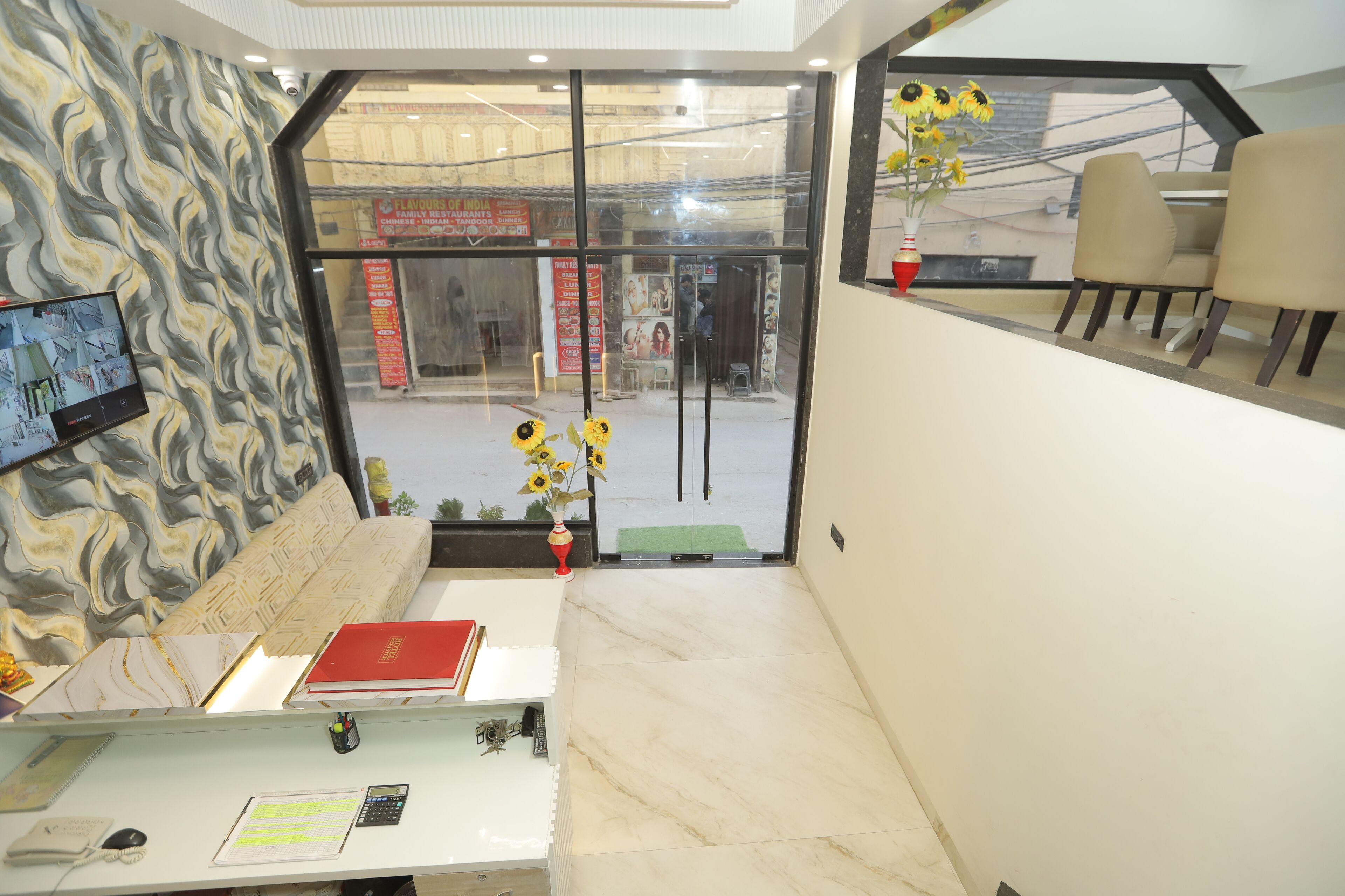 Zed Hotel