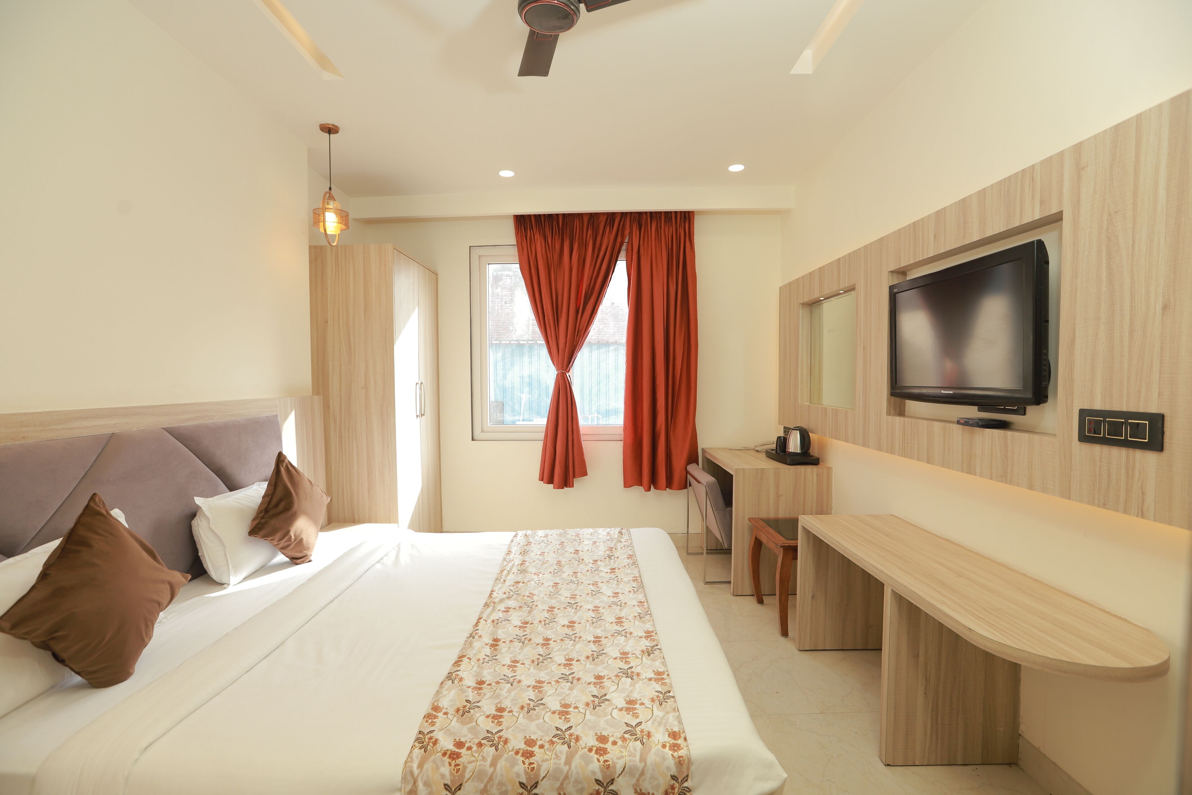 Zed Hotel