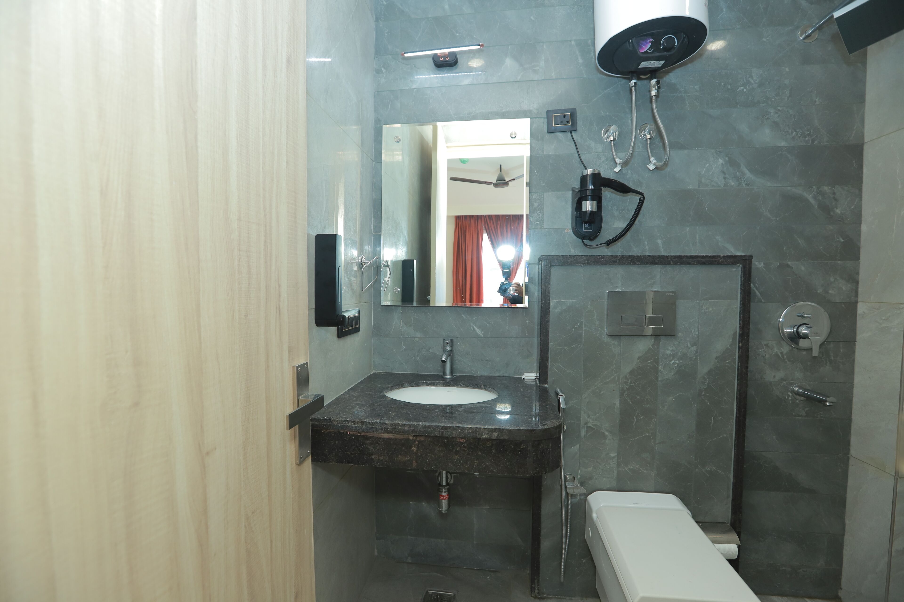 Zed Hotel