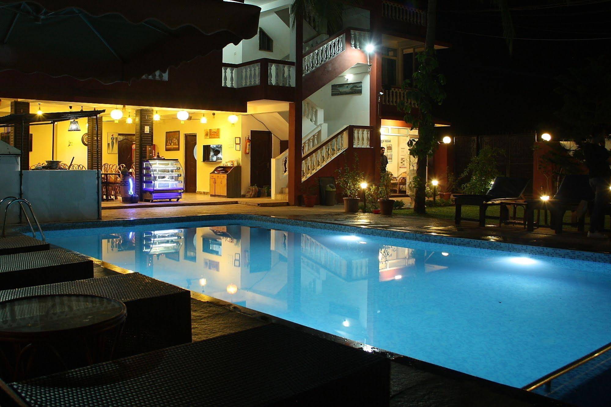 La Vaiencia Beach Resort