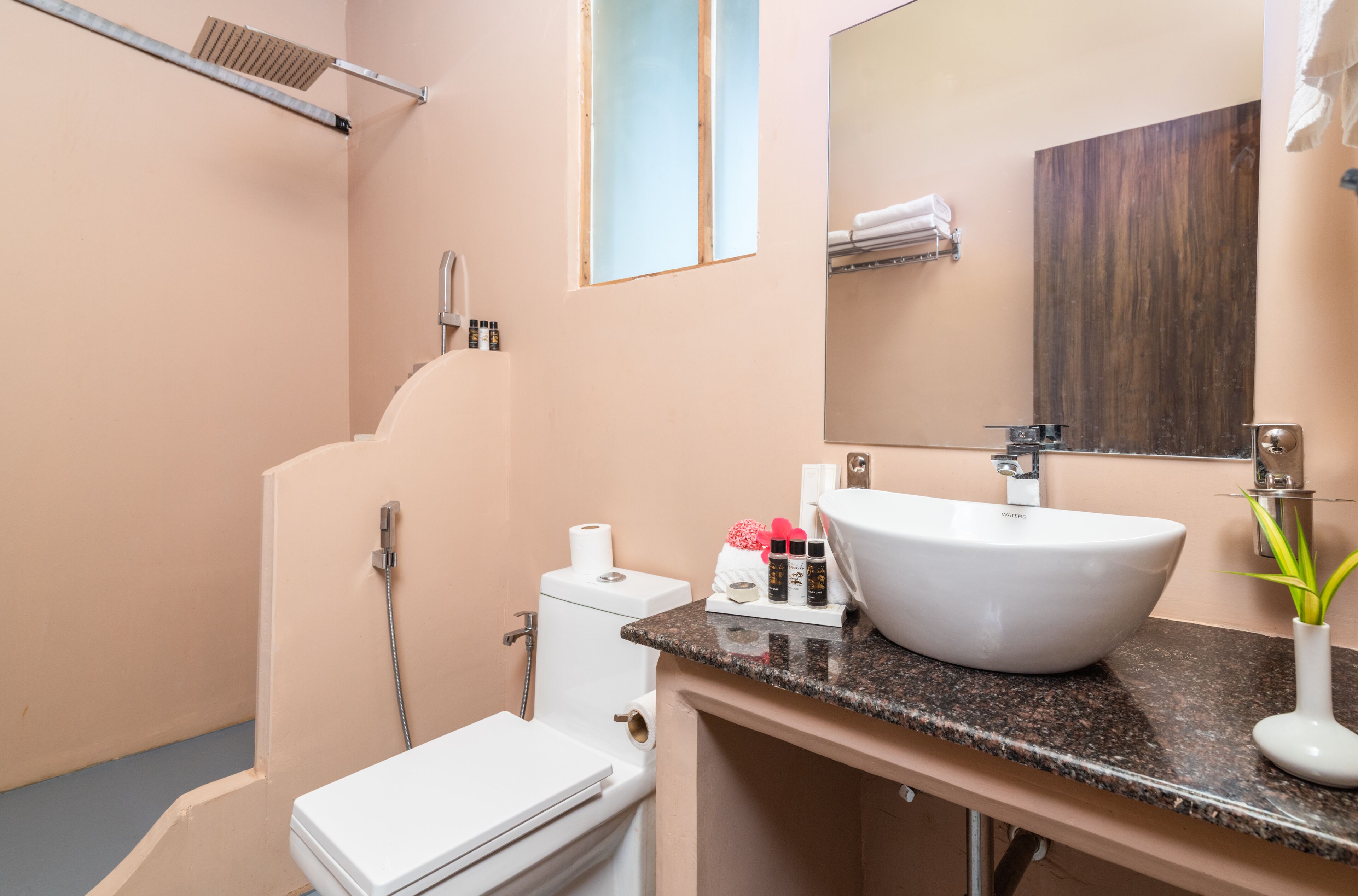 Amadi Beach Front Resort