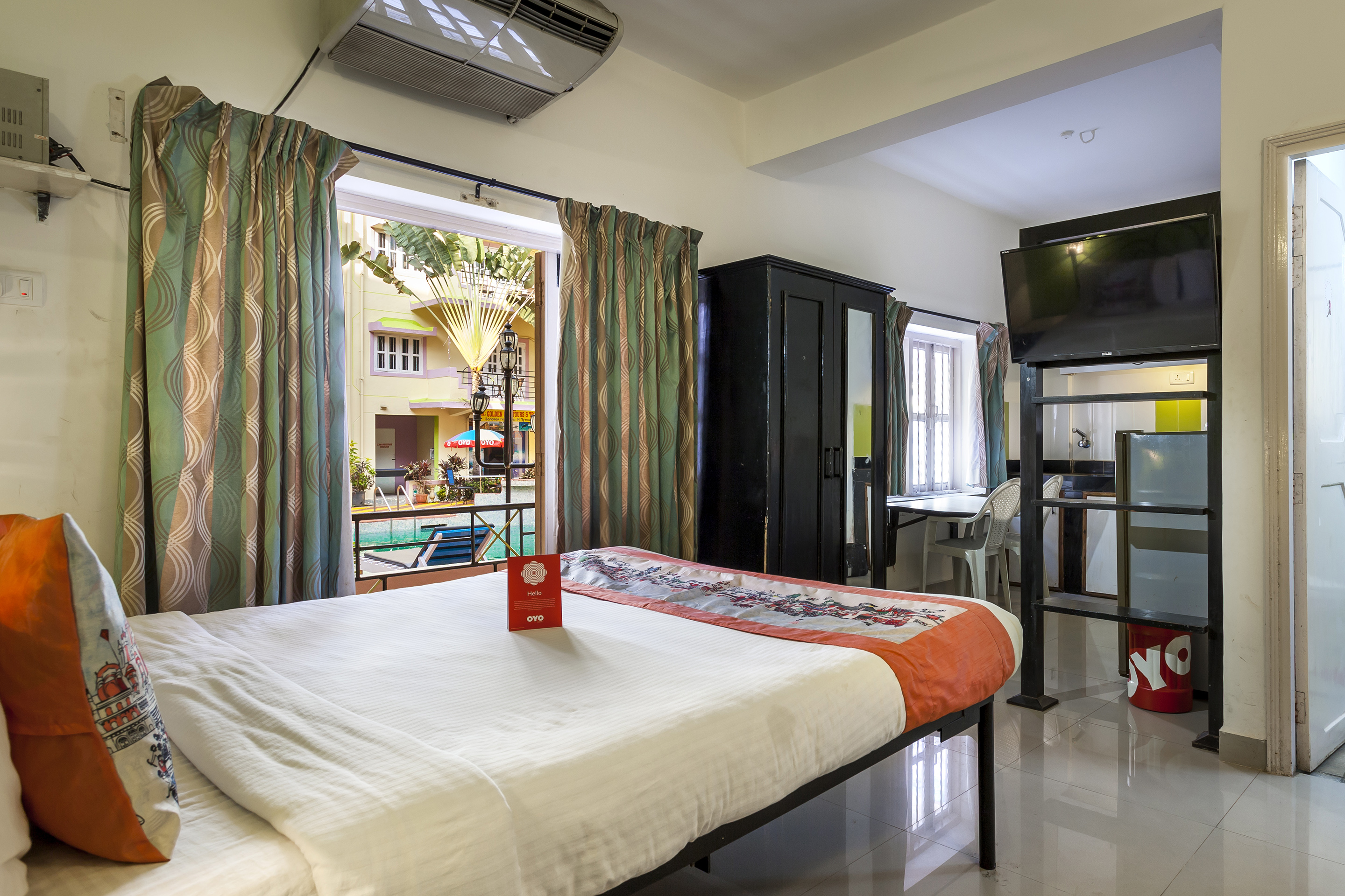 Renton Manor By OYO Rooms