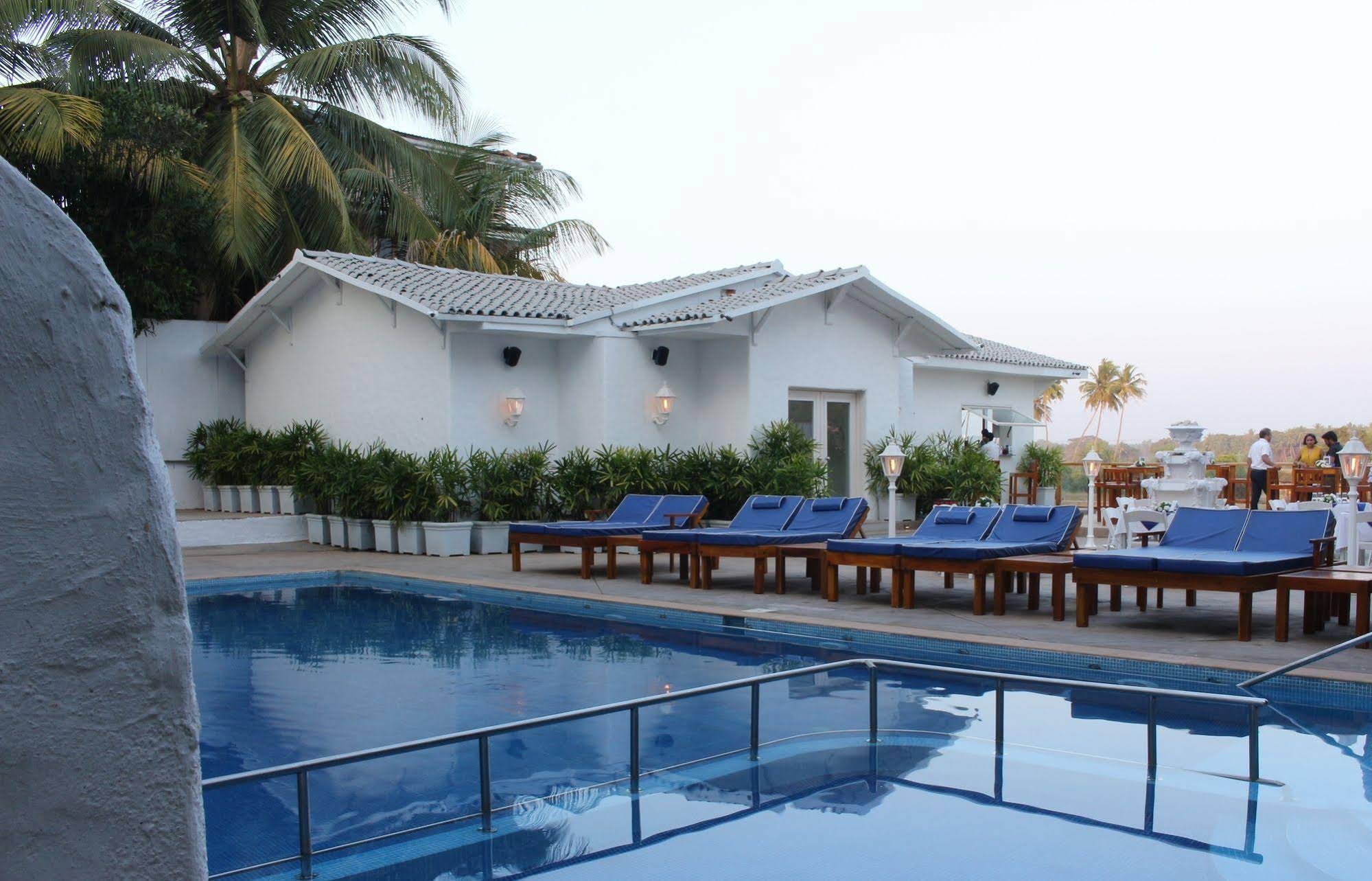 Zone Connect By The Park Calangute
