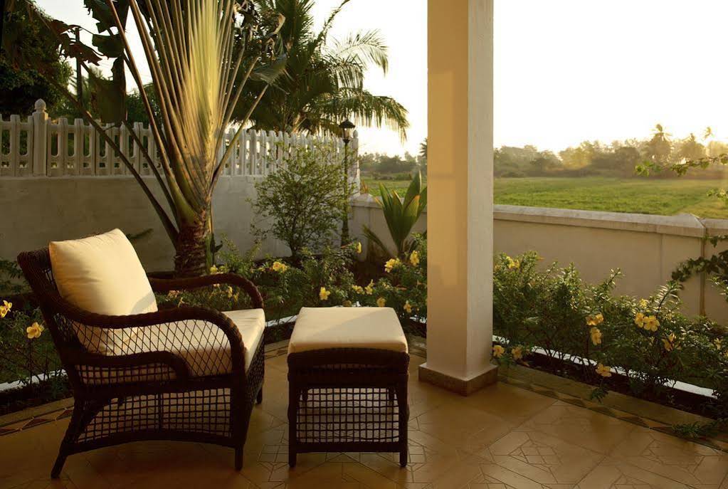 Golden Sands Apartments