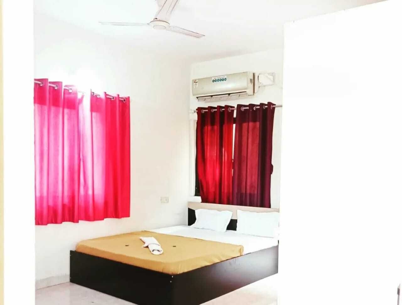 Hotel Bella Residency