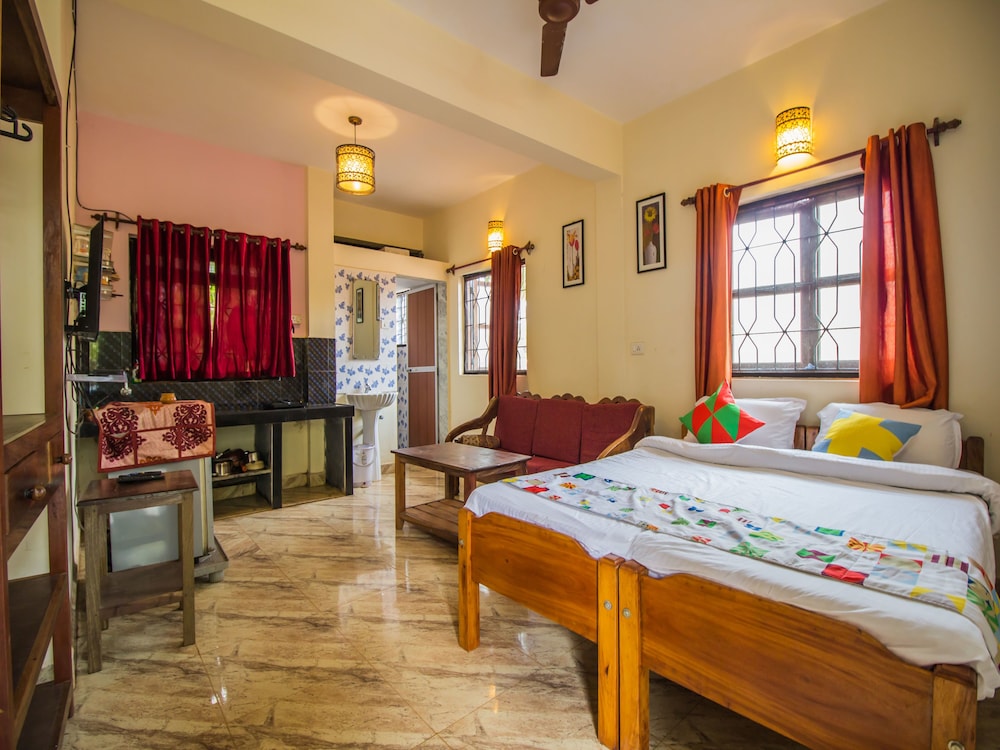 Morjim Sunset Guesthouse by OYO Rooms