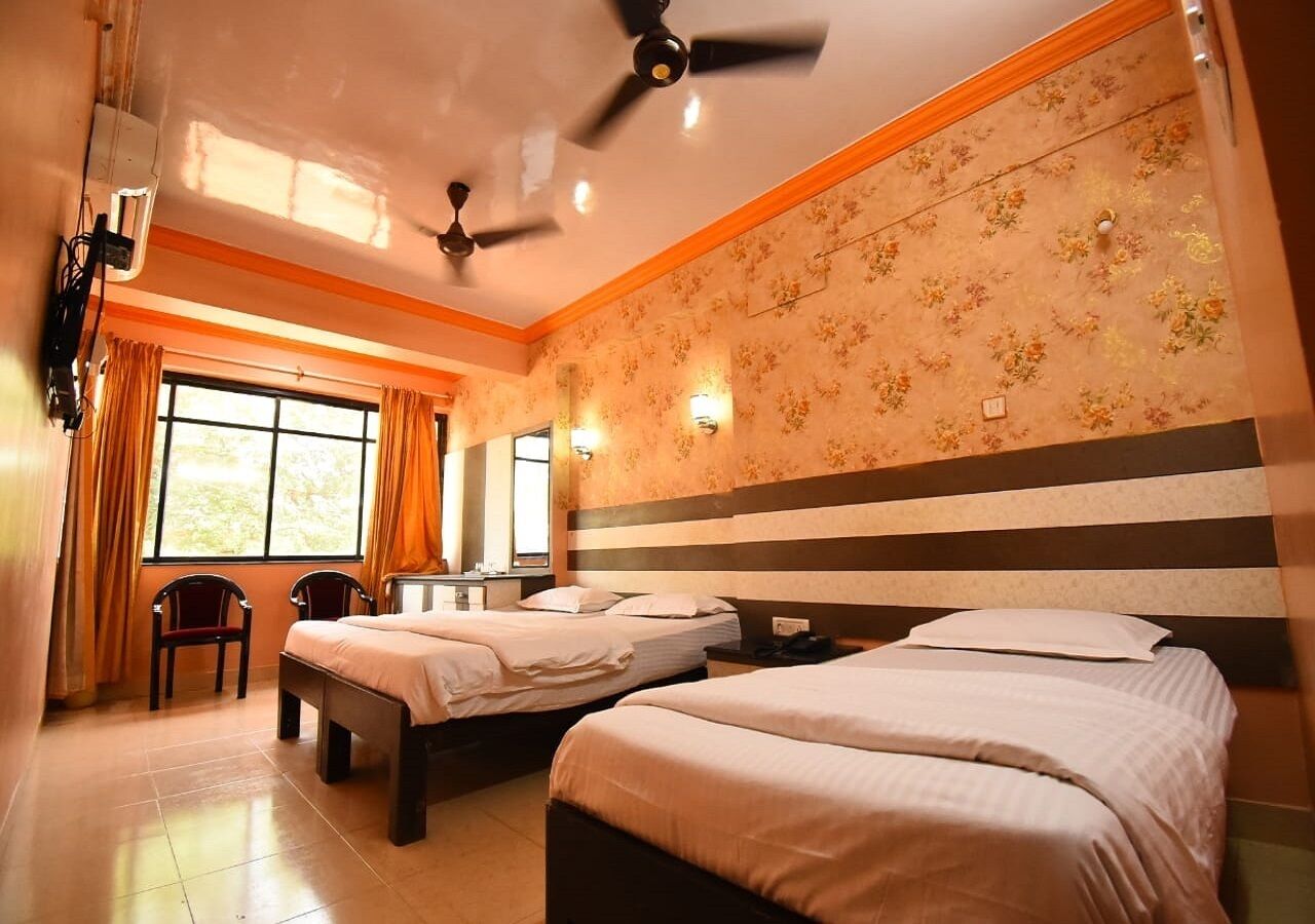 Hotel Shell Top