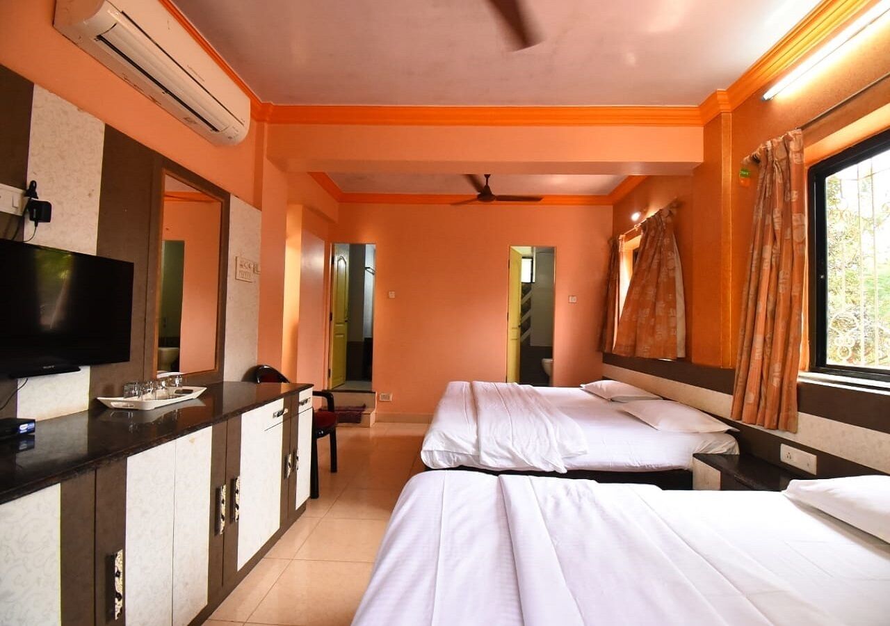 Hotel Shell Top