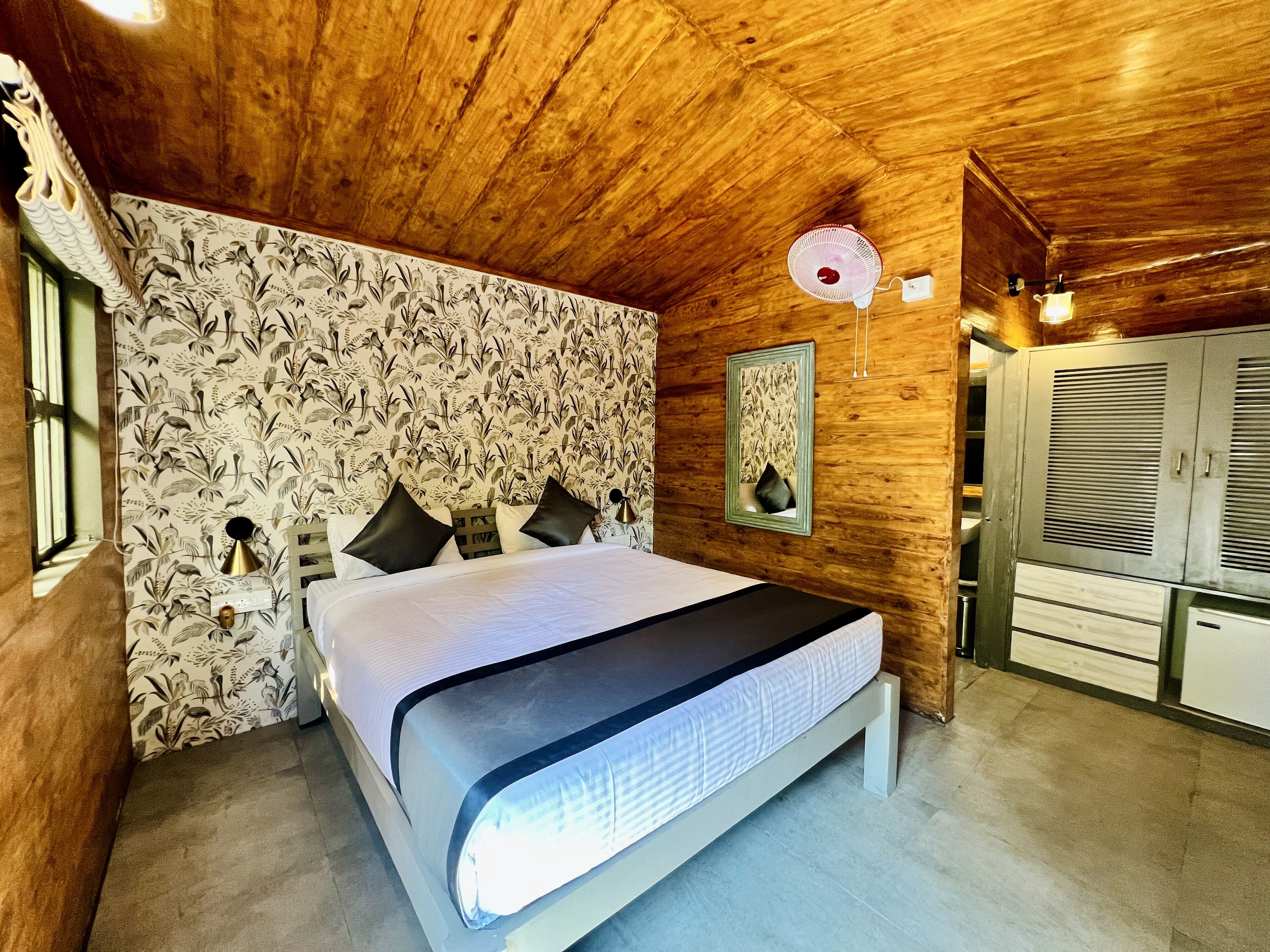 Just B Boutique Hotel