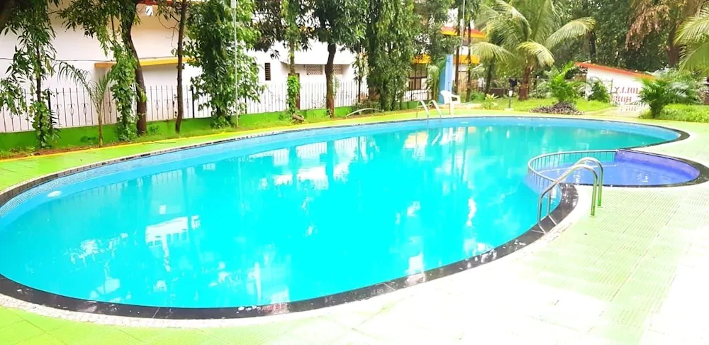 Ocean Waves Casa Paradise