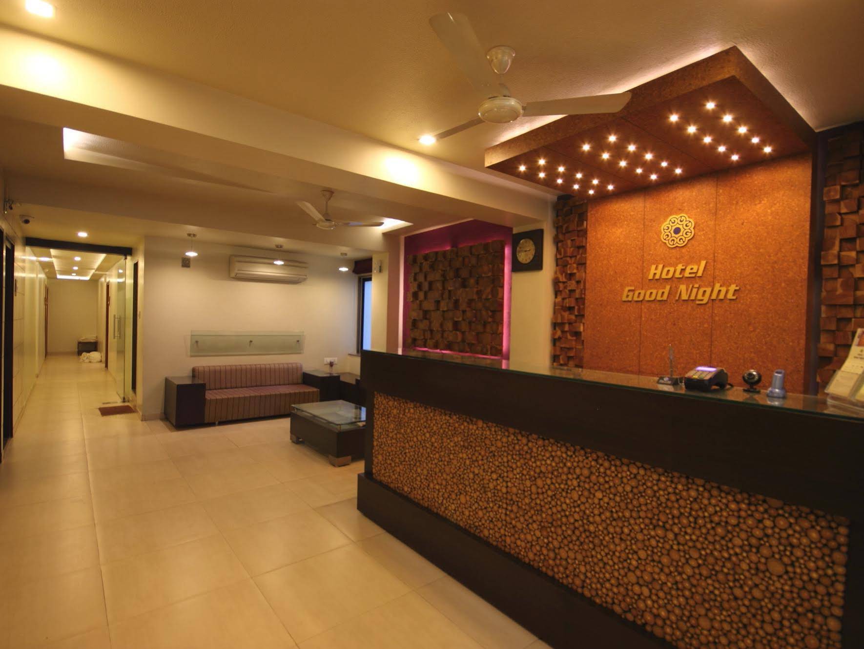 Hotel Good Night