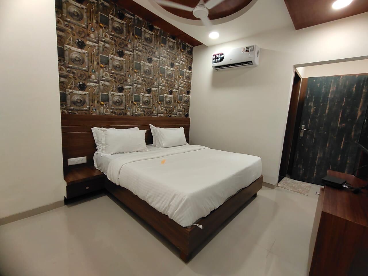 Hotel Pearl Villa