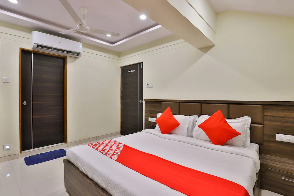 Radhe Residency by OYO Rooms