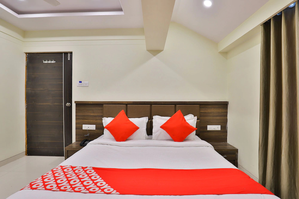 Radhe Residency by OYO Rooms