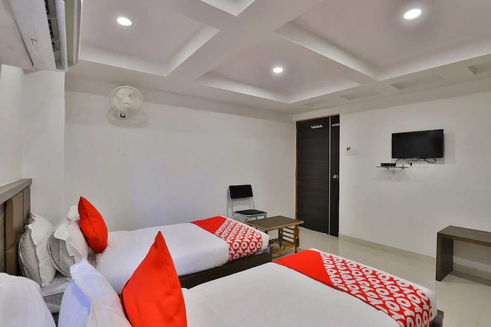 Radhe Residency by OYO Rooms